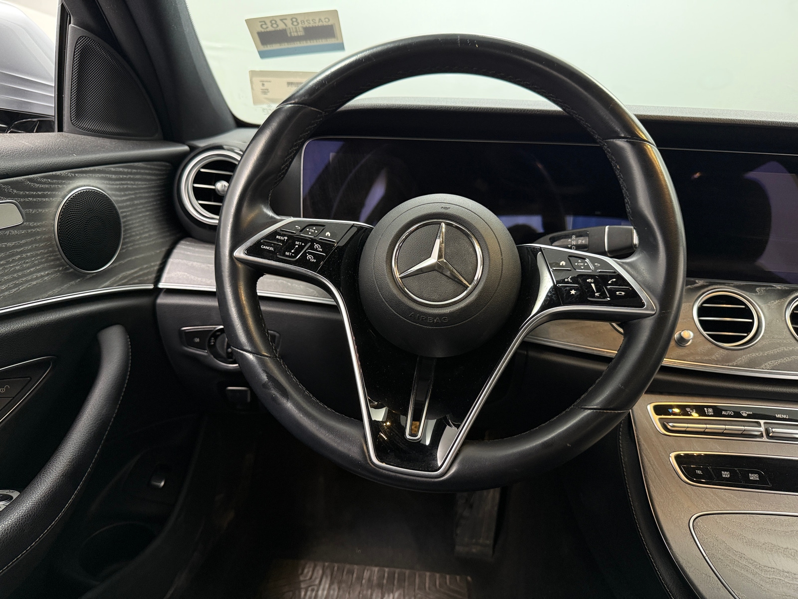 Thumbnail: 2021 Mercedes-Benz E-Class - 4