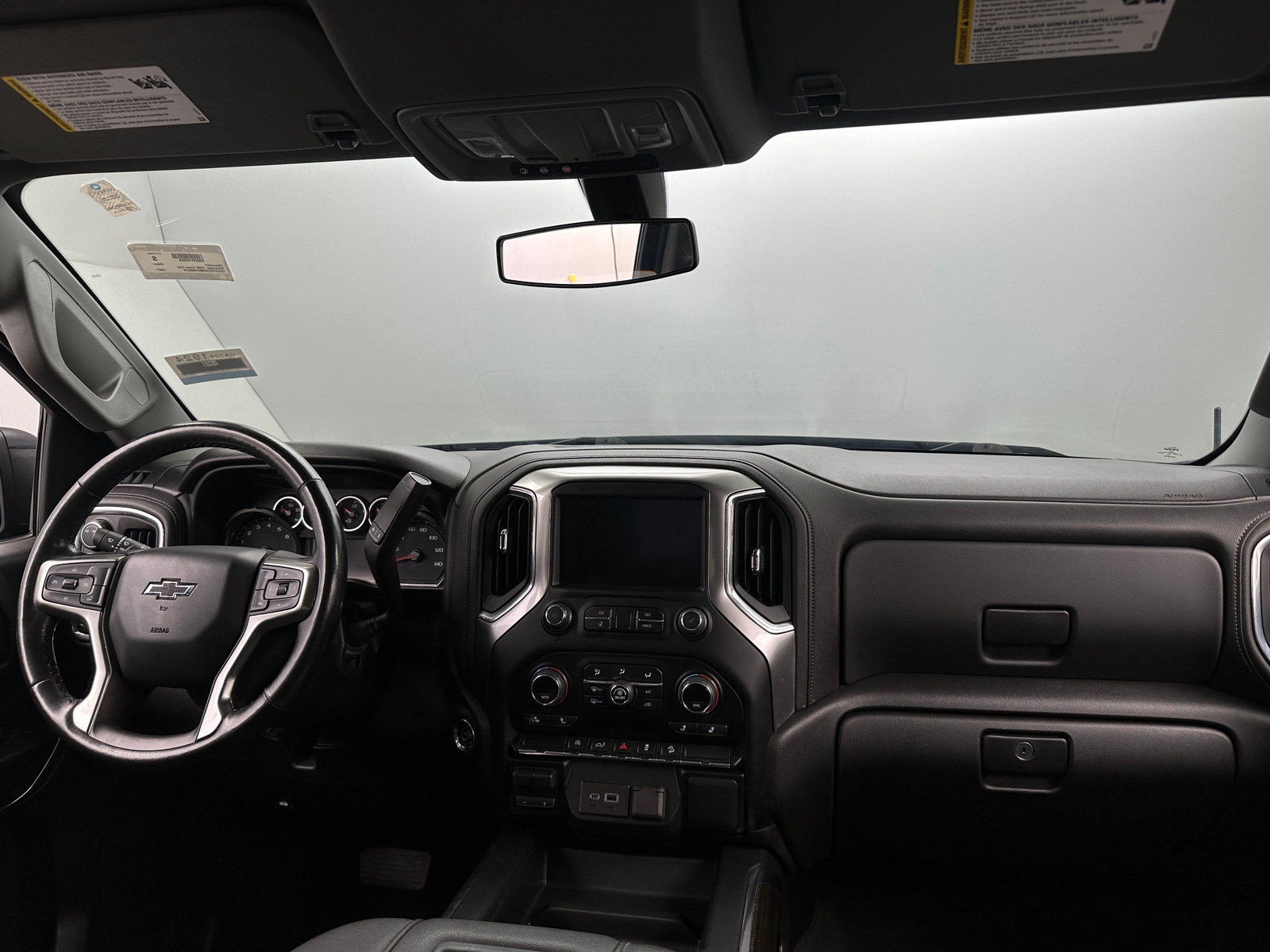 Thumbnail: 2021 Chevrolet Silverado 1500 - 3