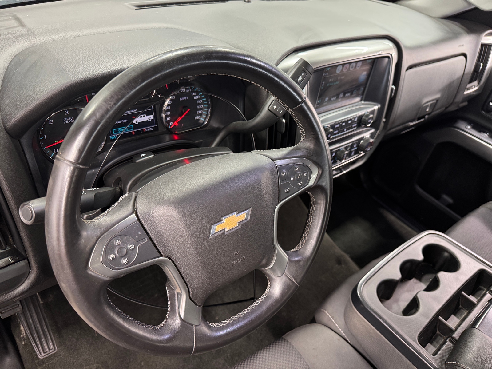 Thumbnail: 2018 Chevrolet Silverado 1500 - 3
