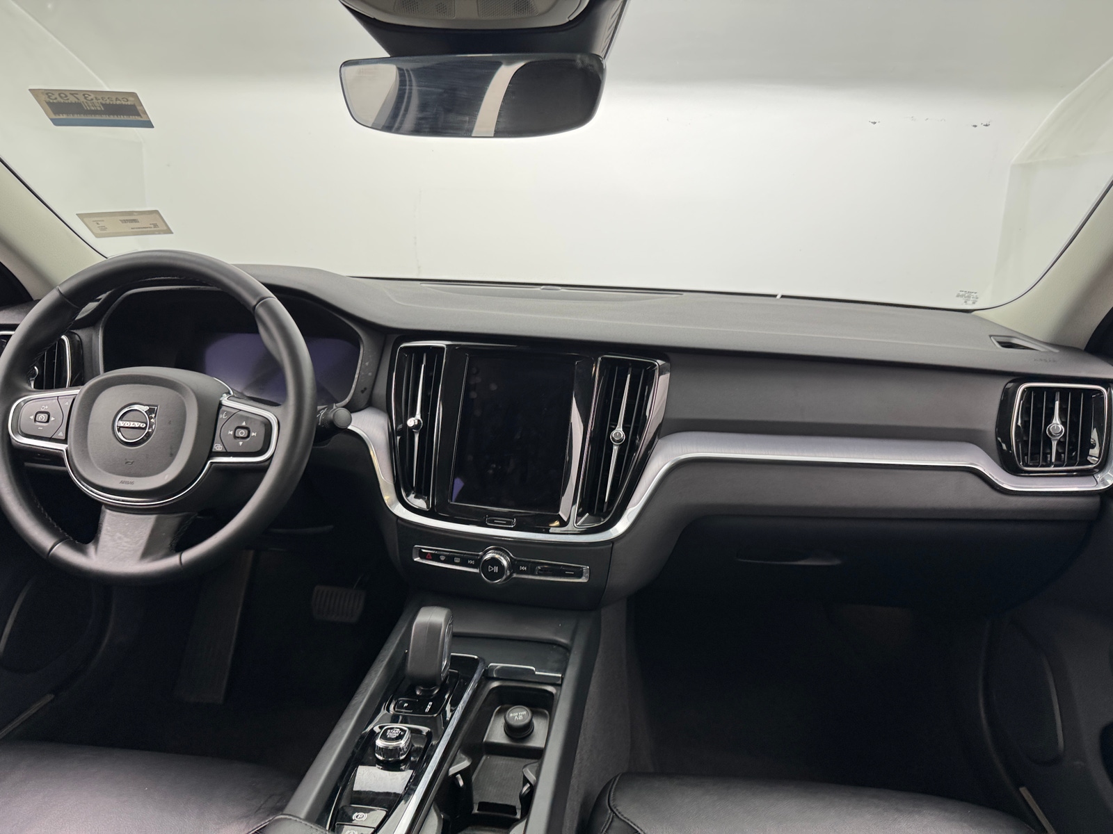 Thumbnail: 2024 Volvo S60 - 3