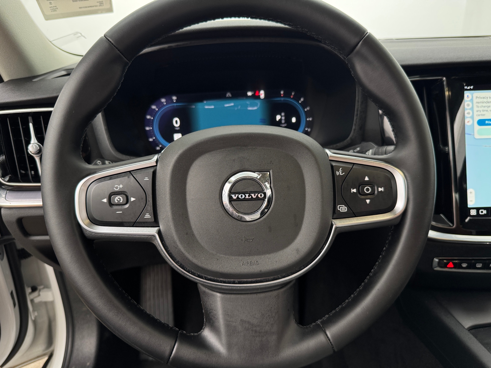 Thumbnail: 2024 Volvo S60 - 5