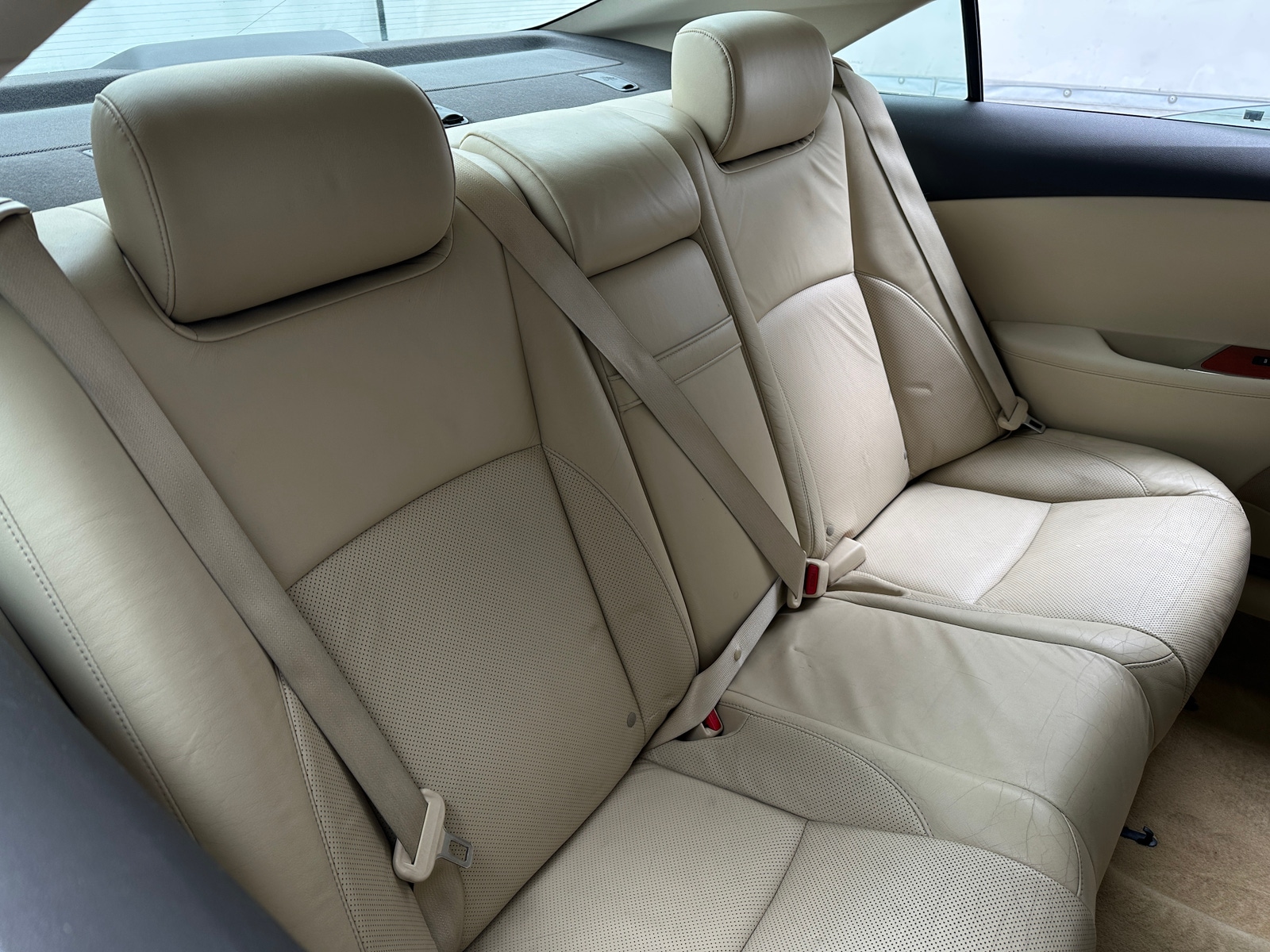 Thumbnail: 2010 Lexus ES - 5