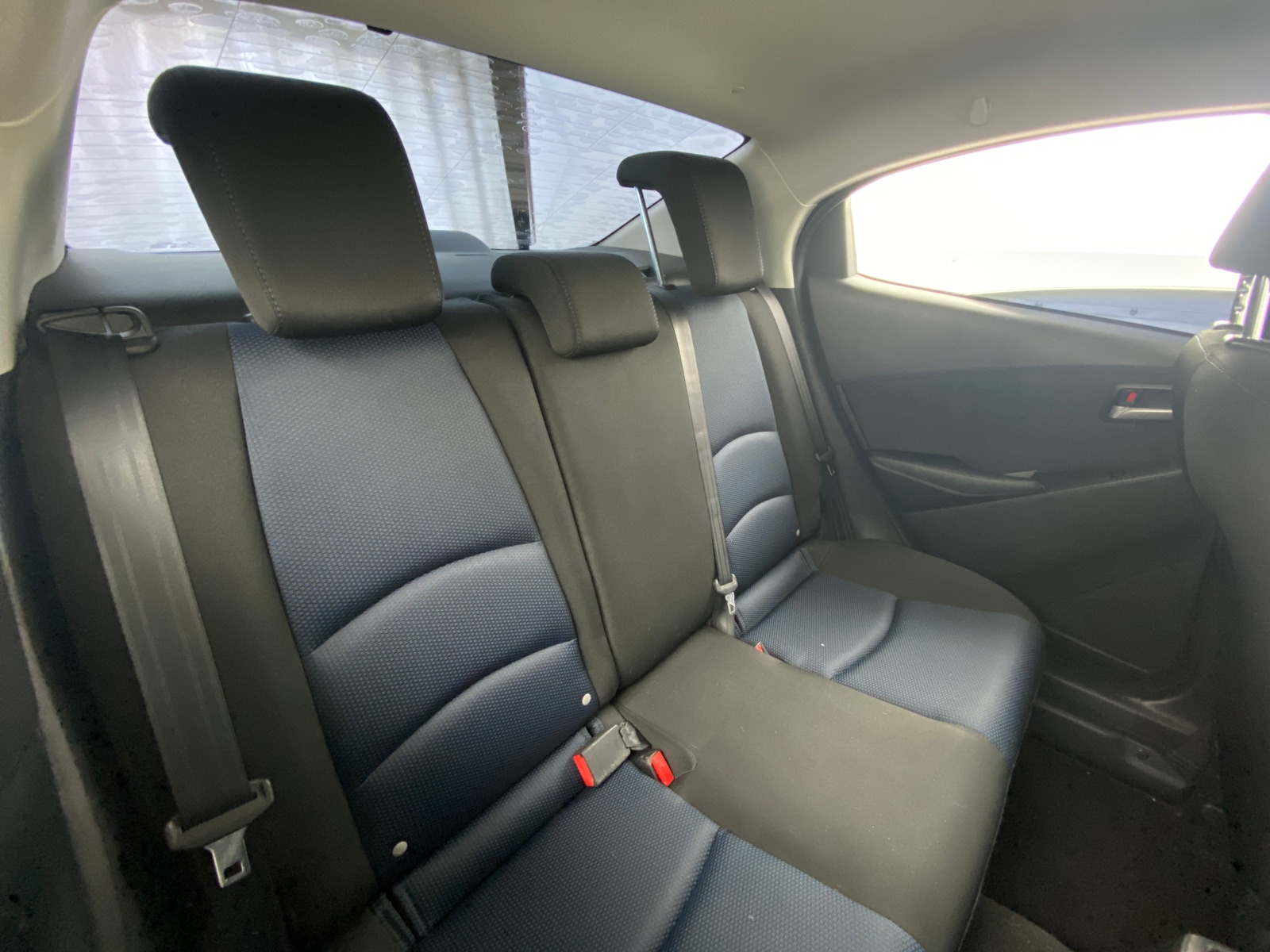Thumbnail: 2019 Toyota Yaris - 6