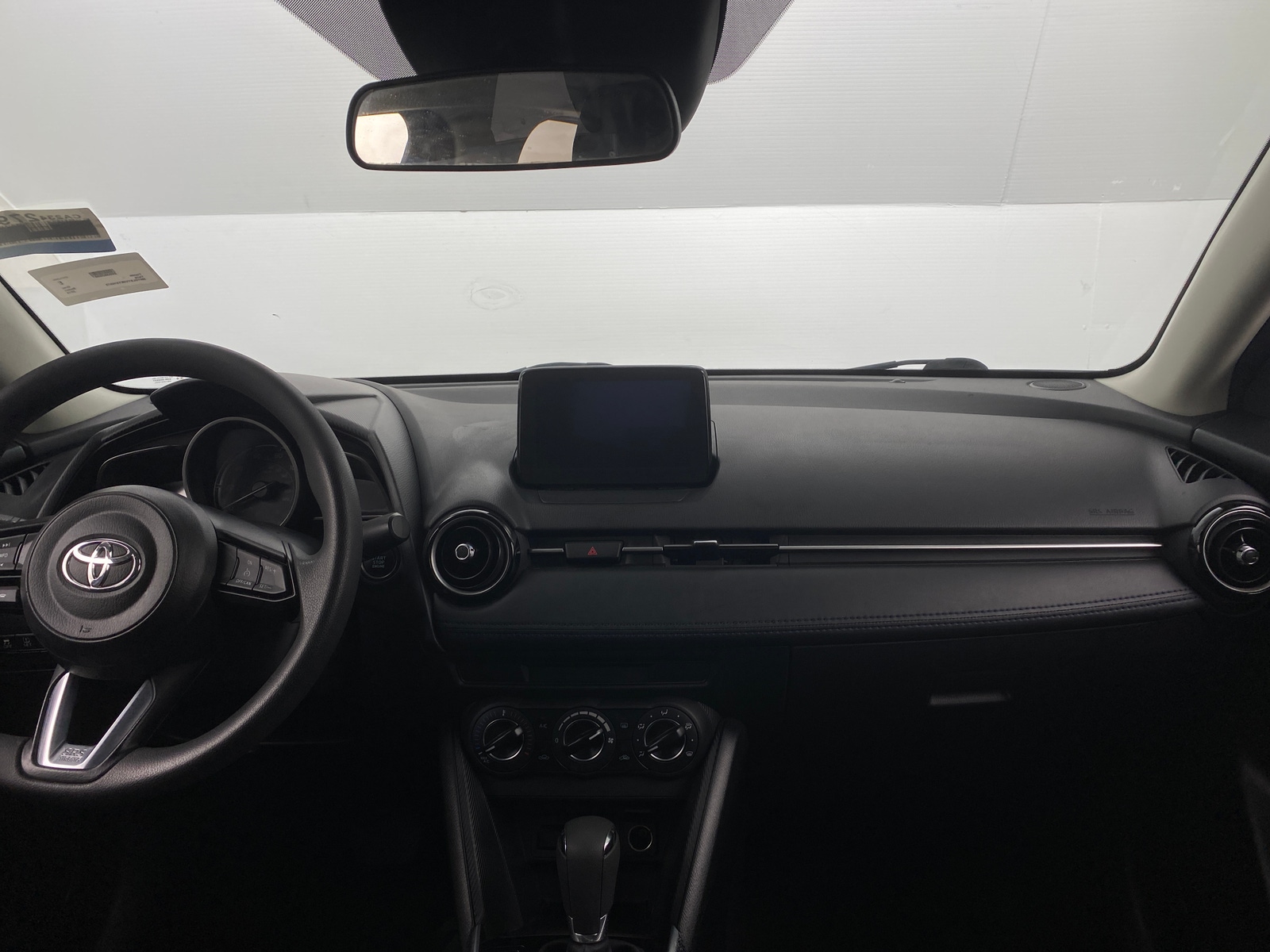 Thumbnail: 2019 Toyota Yaris - 3