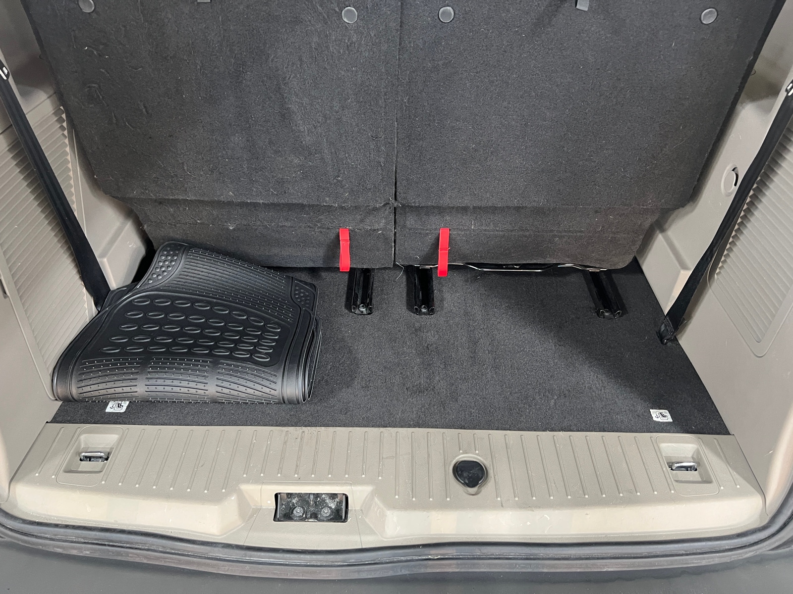 Thumbnail: 2018 Ford Transit Series - 6