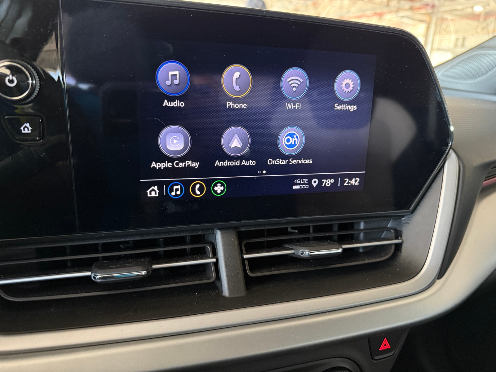 Thumbnail: 2024 Chevrolet Trax - 4