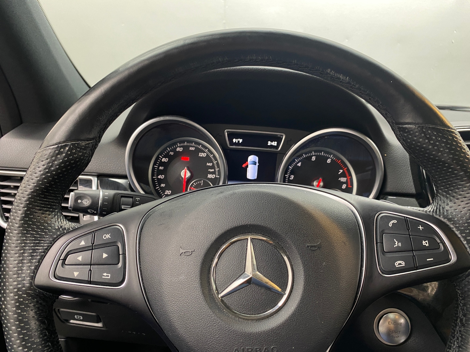 Thumbnail: 2018 Mercedes-Benz GLE - 4