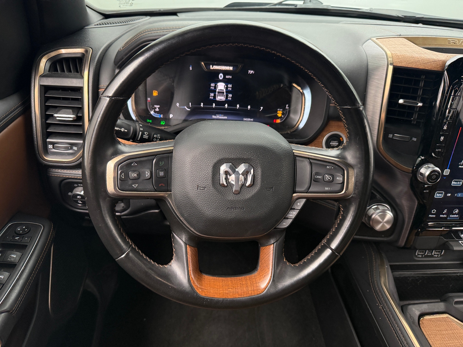 Thumbnail: 2023 RAM 1500 - 4