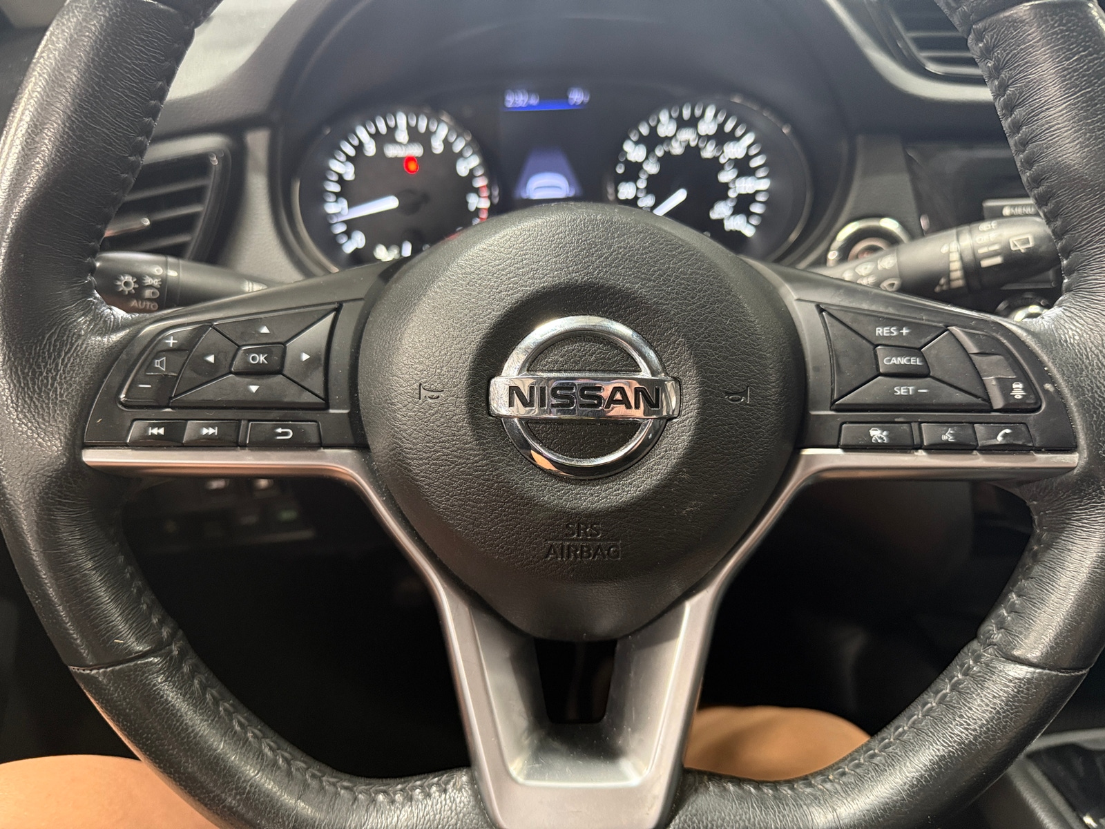 Thumbnail: 2018 Nissan Rogue - 5