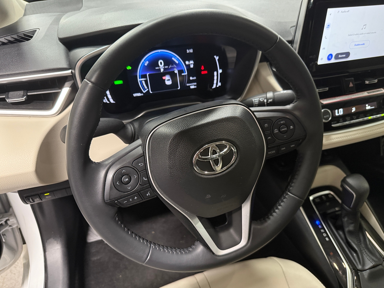 Thumbnail: 2024 Toyota Corolla - 4