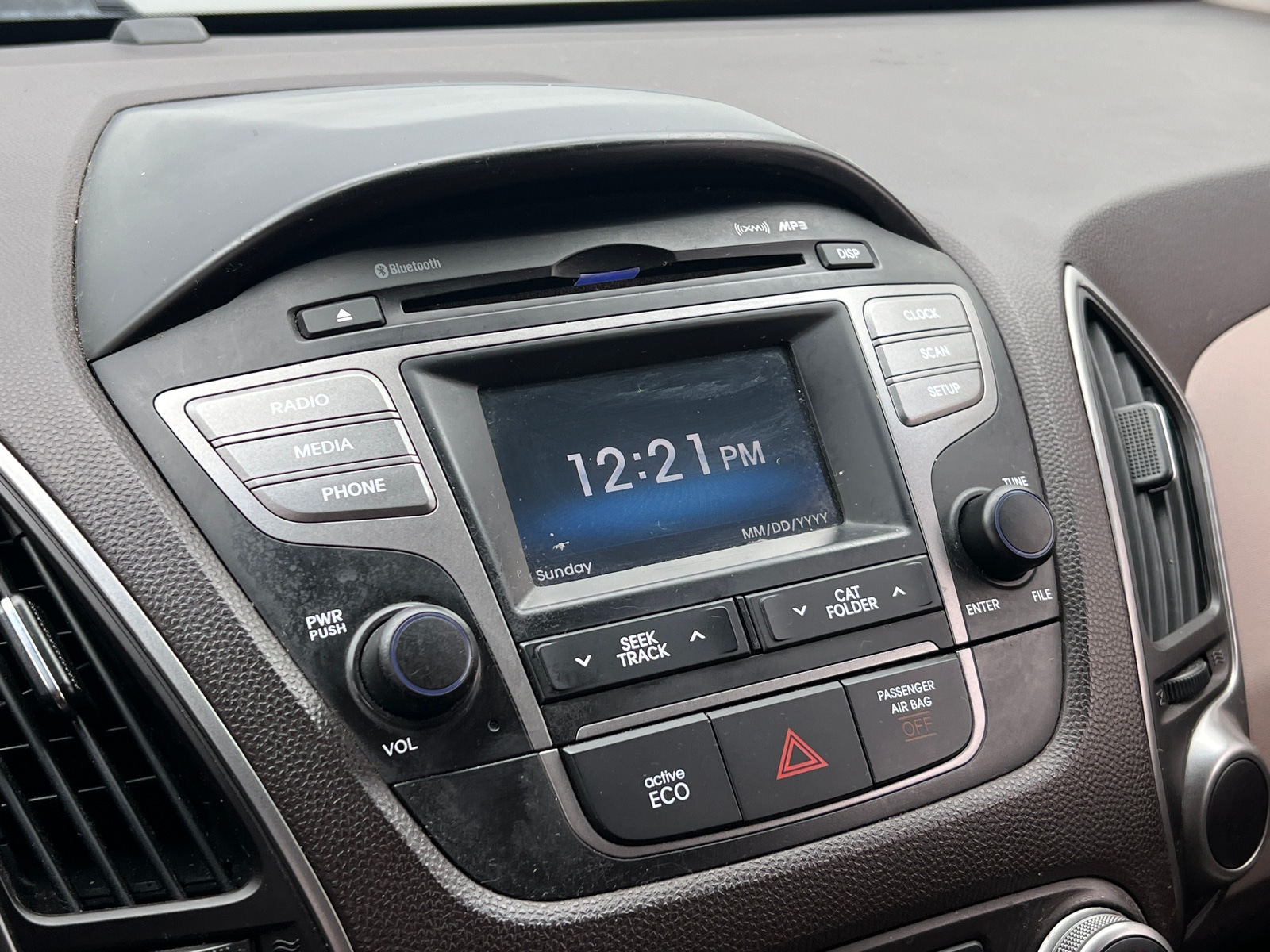 Thumbnail: 2014 Hyundai Tucson - 3