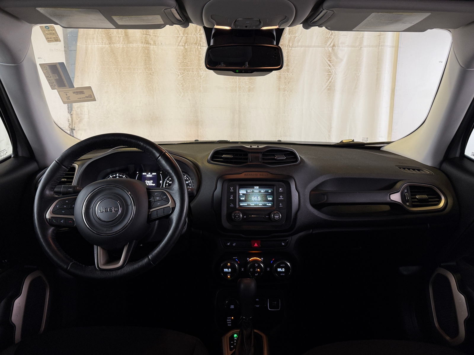 Thumbnail: 2016 Jeep Renegade - 3