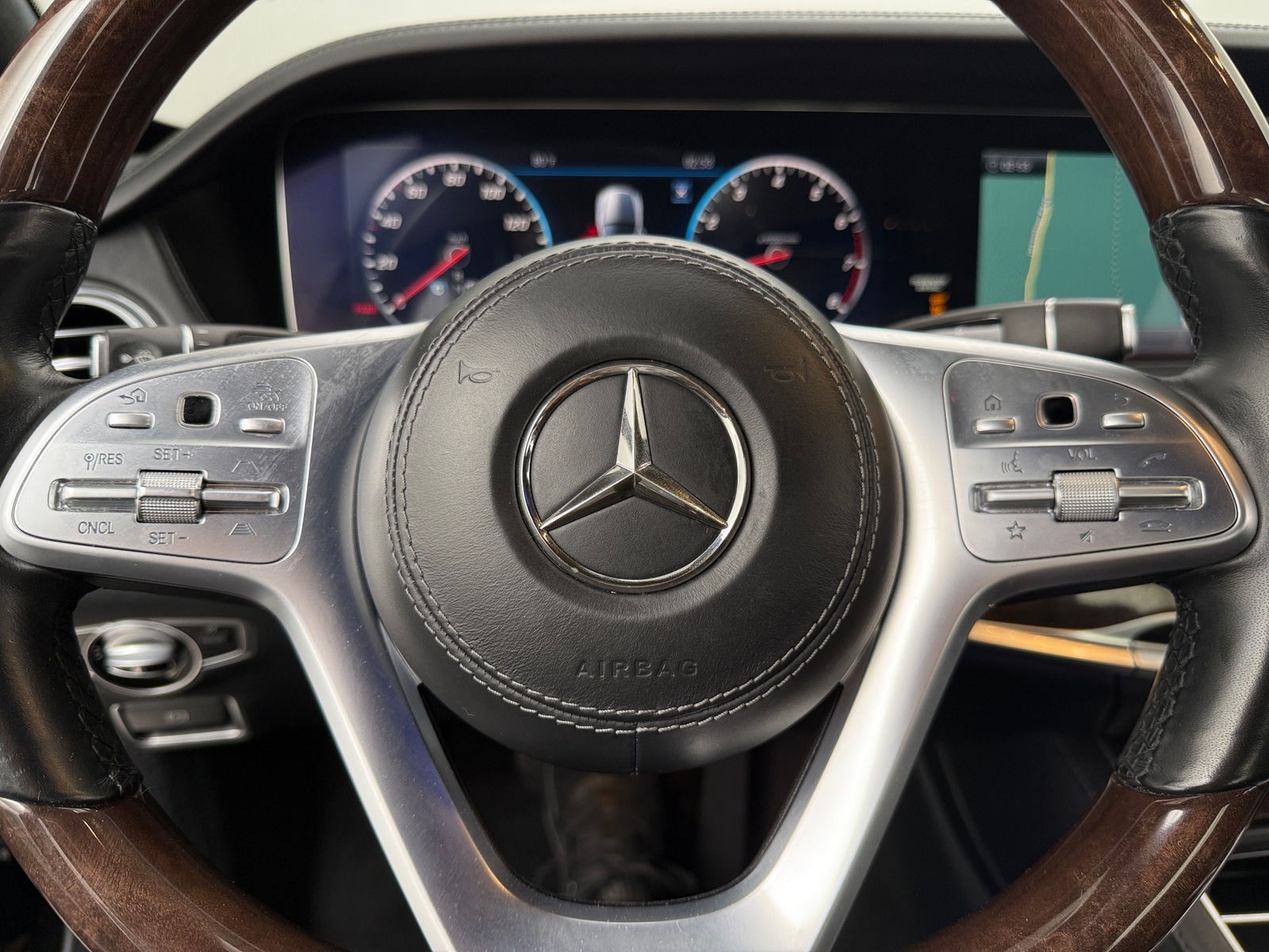 Thumbnail: 2018 Mercedes-Benz S-Class - 4