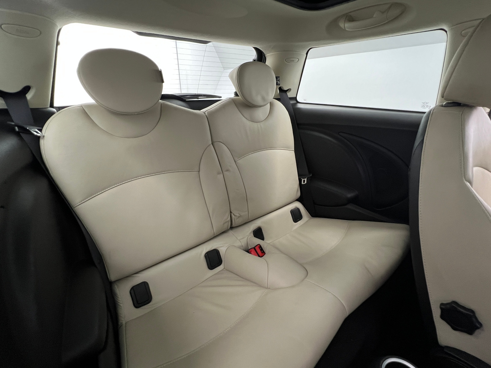 Thumbnail: 2013 MINI Cooper Hardtop - 5