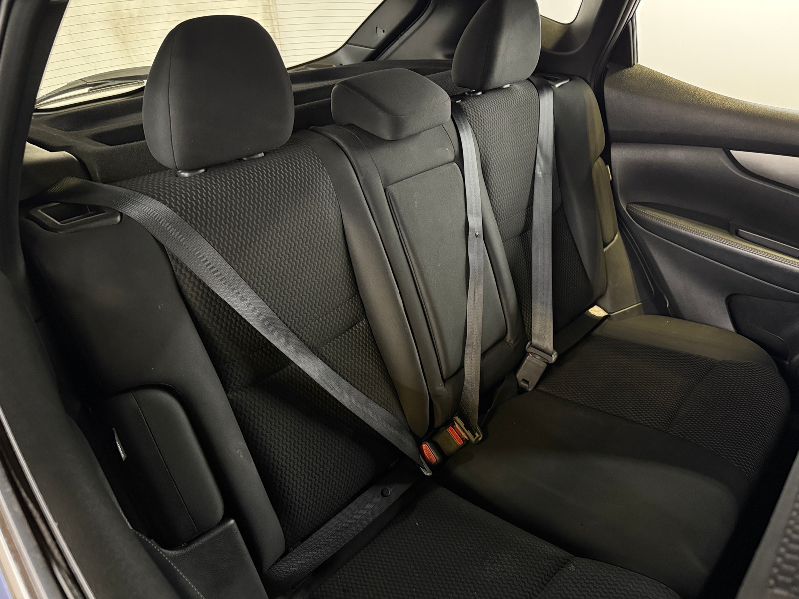 Thumbnail: 2020 Nissan Rogue Sport - 6