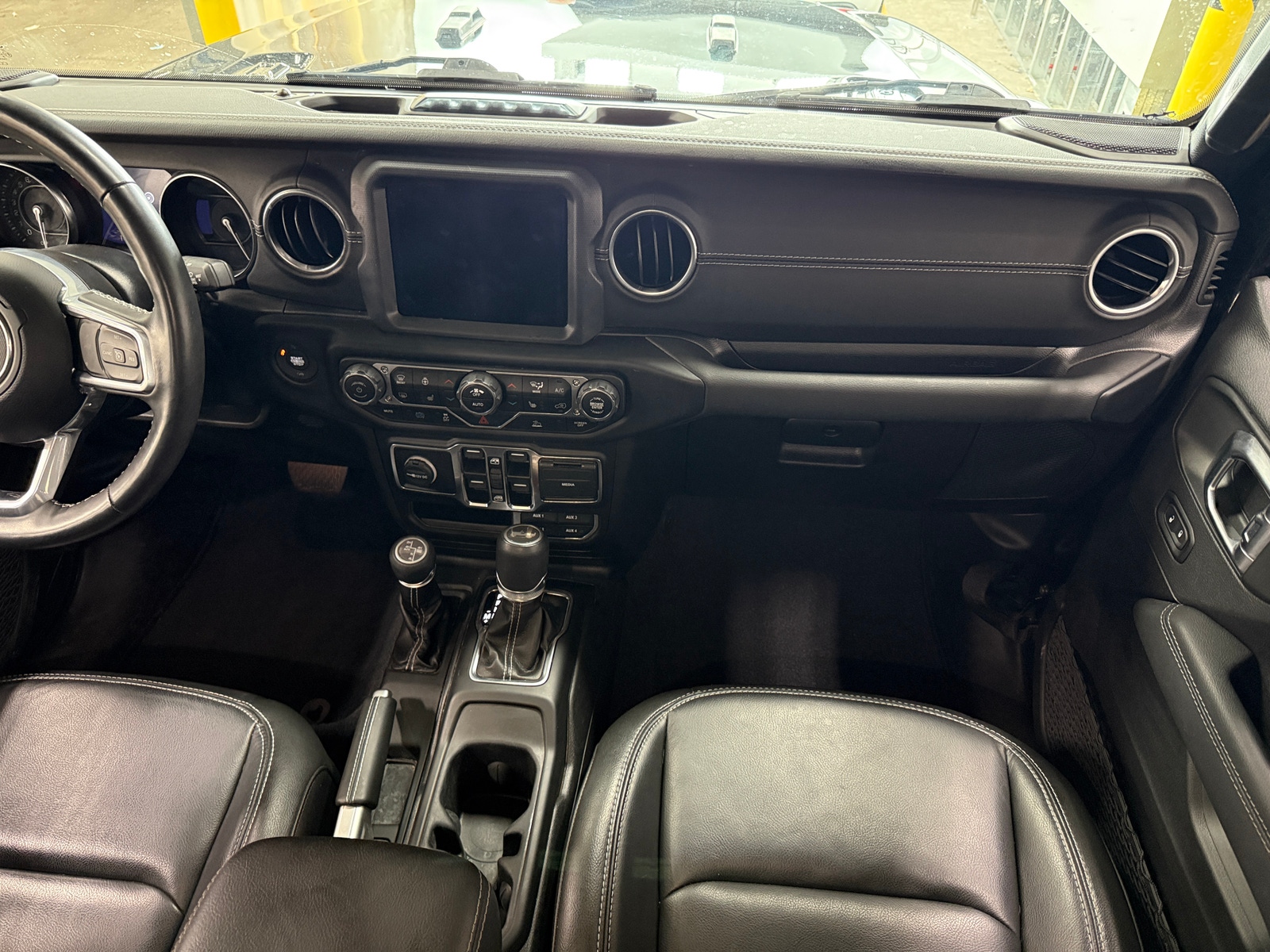 Thumbnail: 2022 Jeep Wrangler - 2