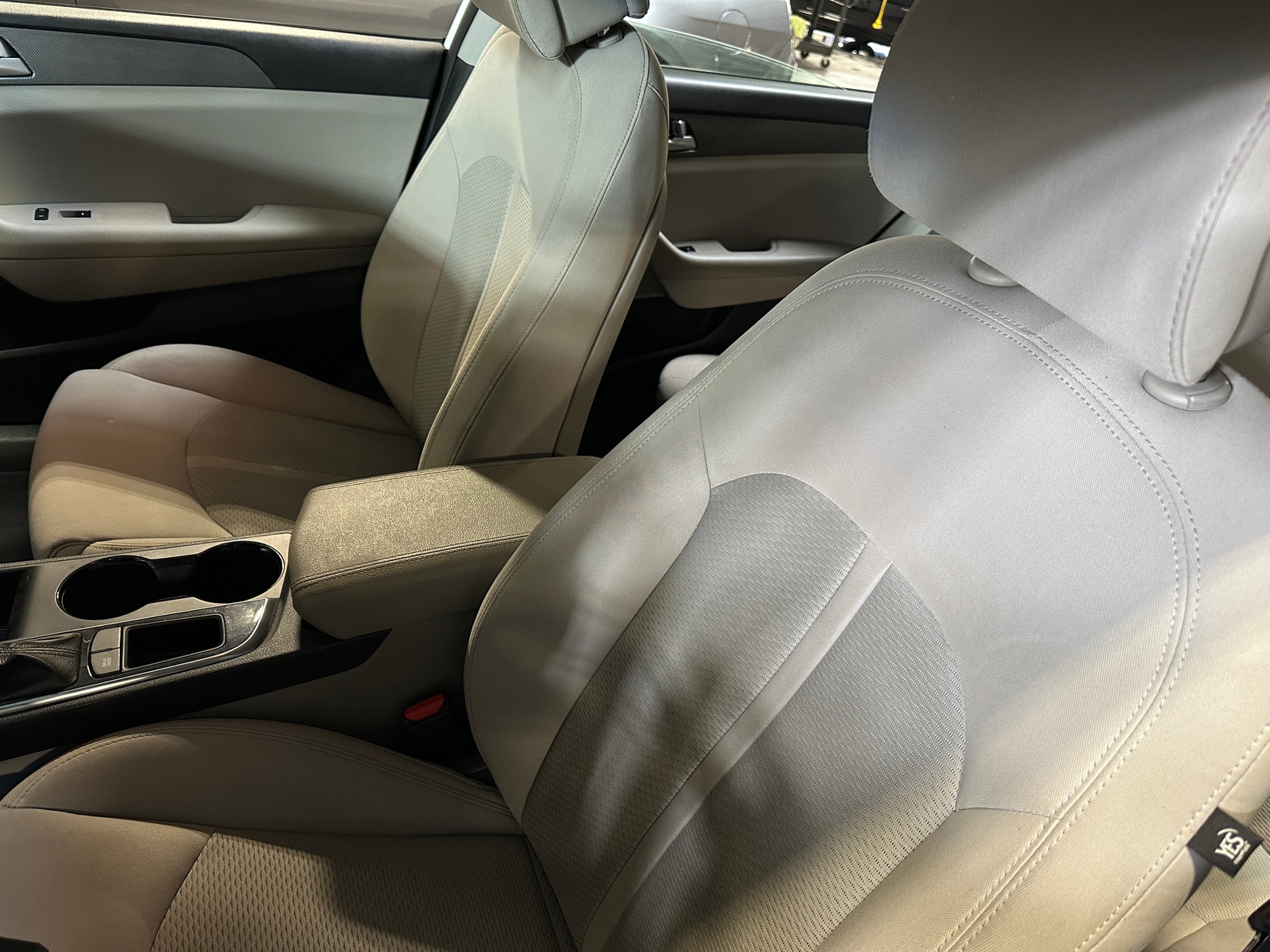 Thumbnail: 2016 Hyundai Sonata - 2