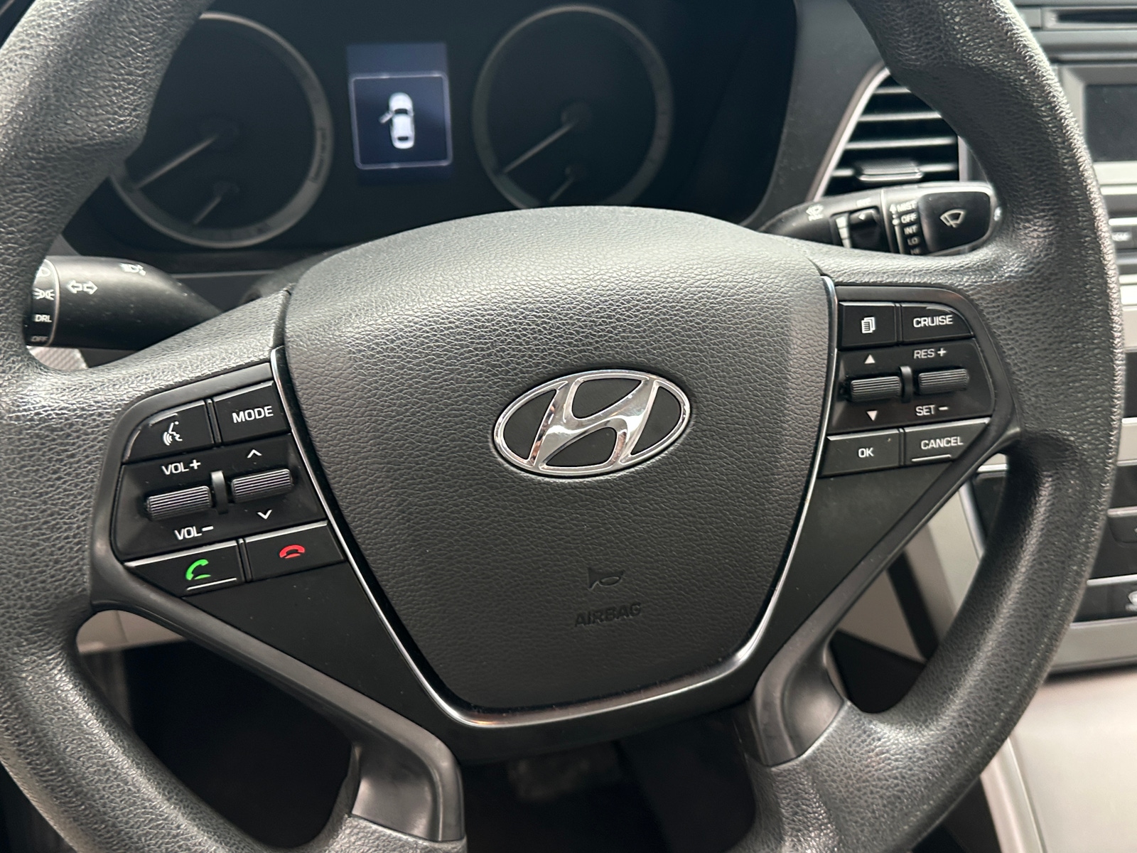 Thumbnail: 2016 Hyundai Sonata - 5