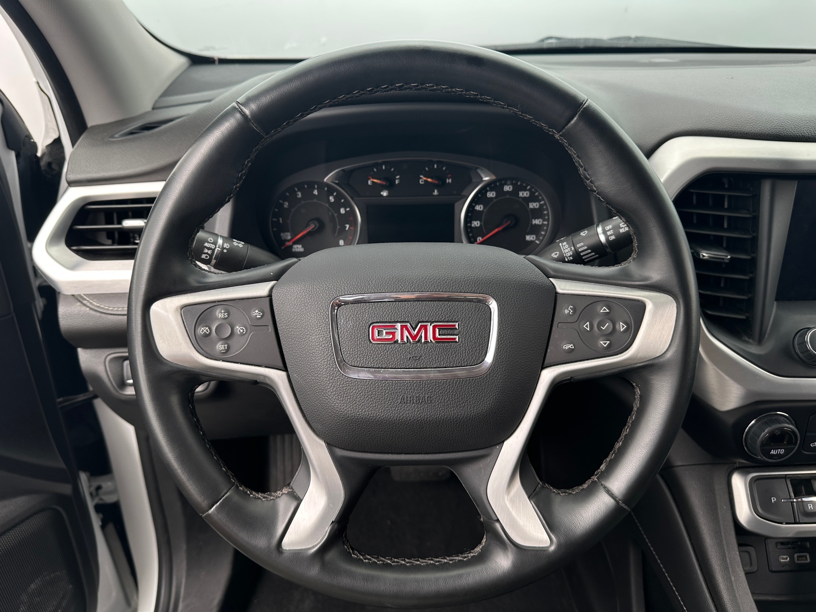 Thumbnail: 2023 GMC Acadia - 4