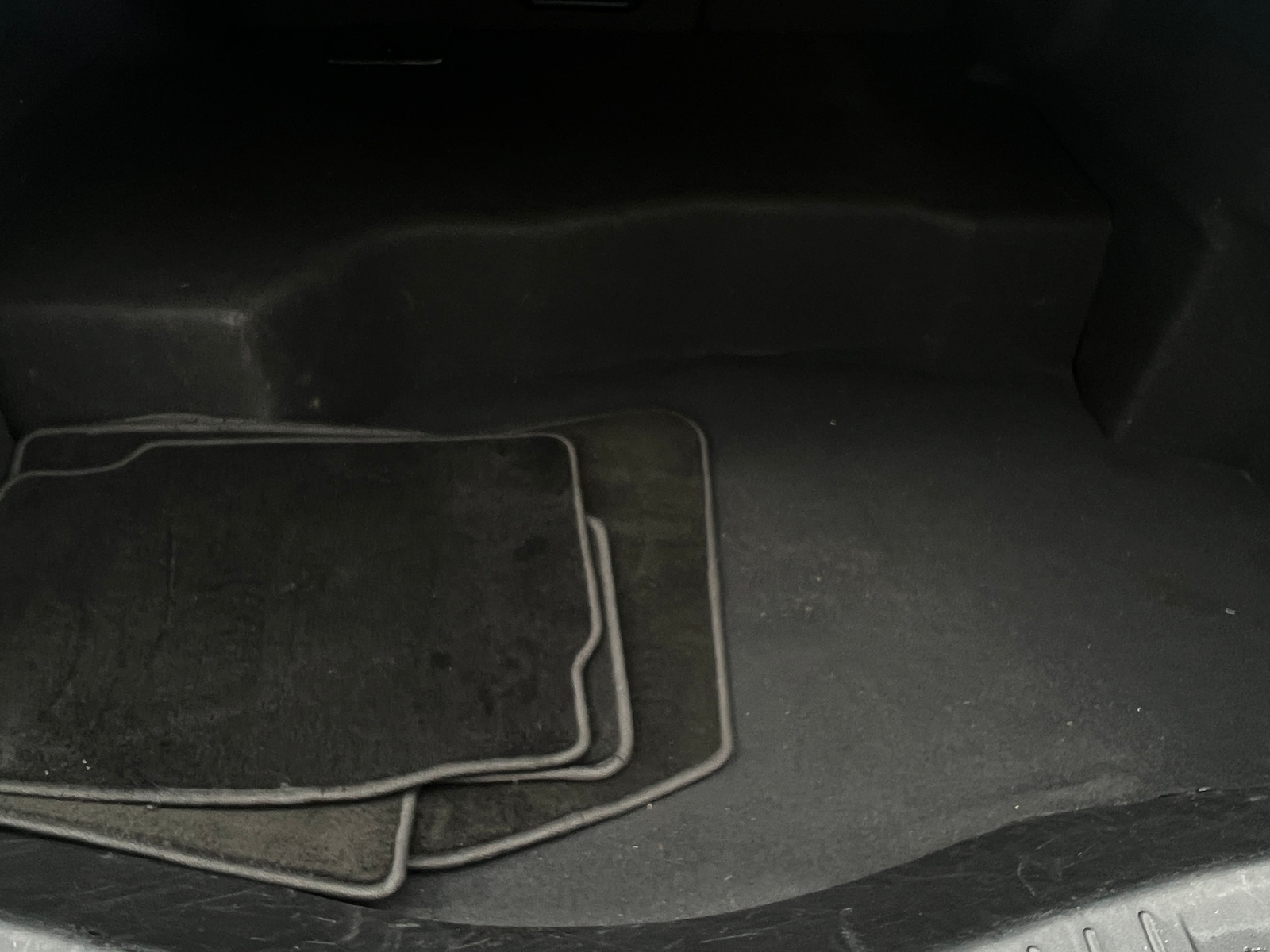 Thumbnail: 2016 Lincoln MKZ - 6