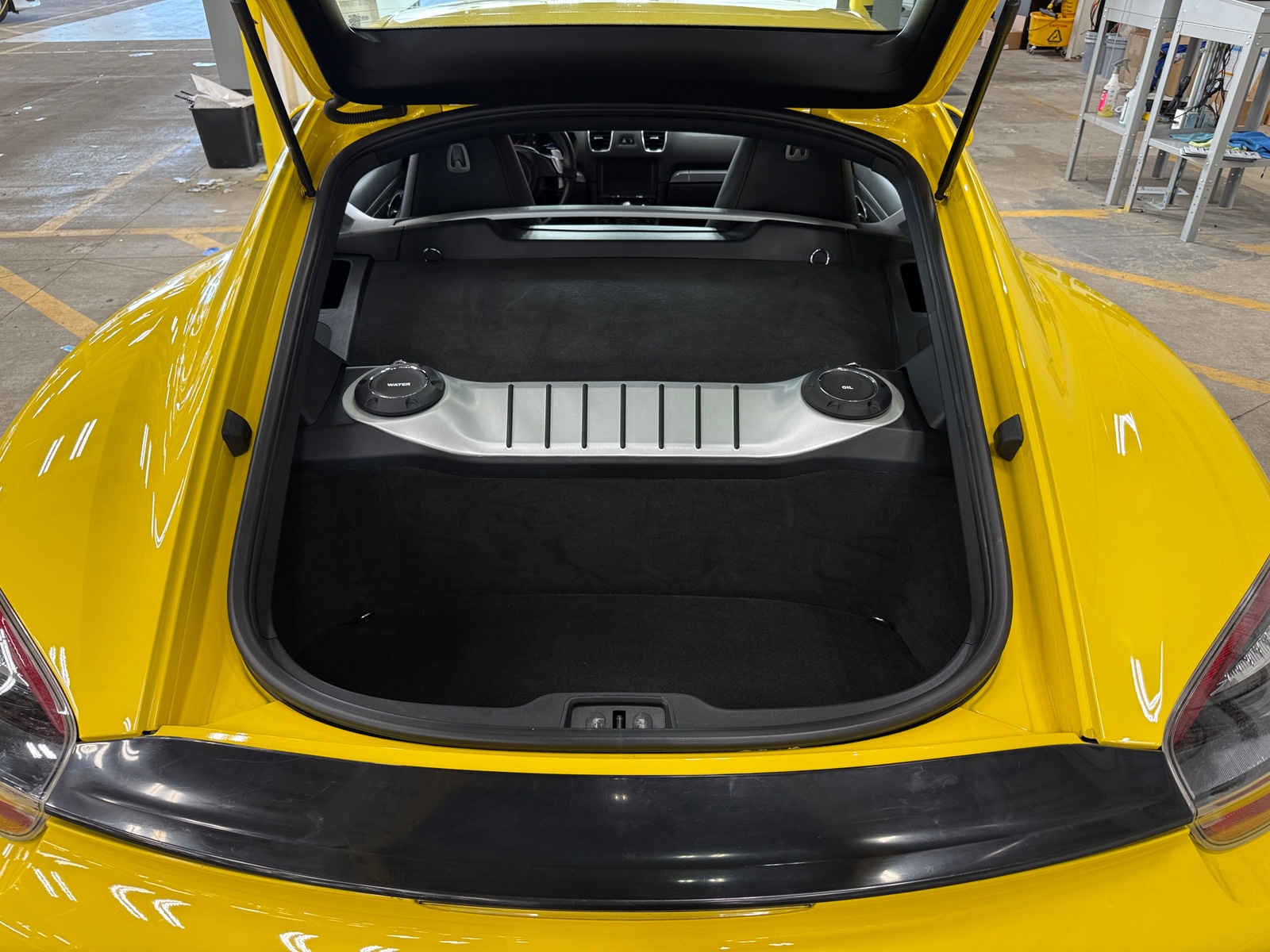 Thumbnail: 2016 Porsche Cayman - 5