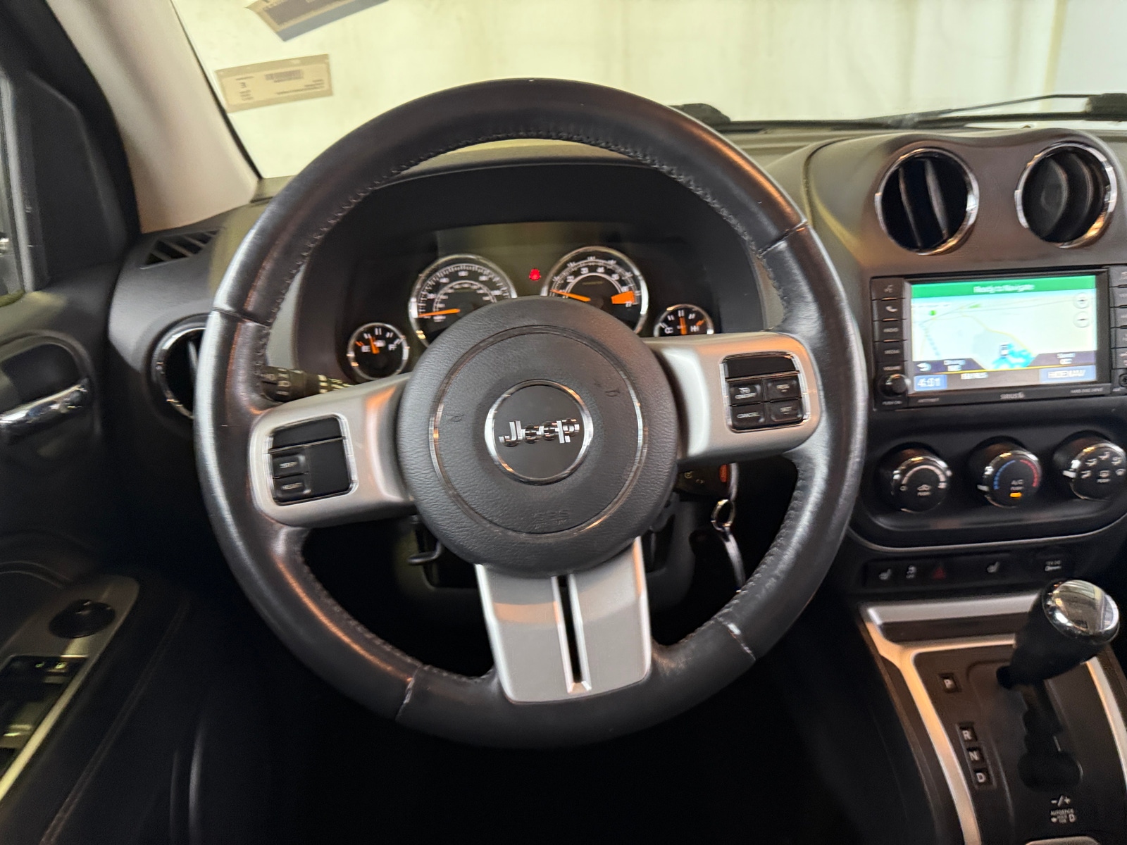 Thumbnail: 2017 Jeep Compass - 4