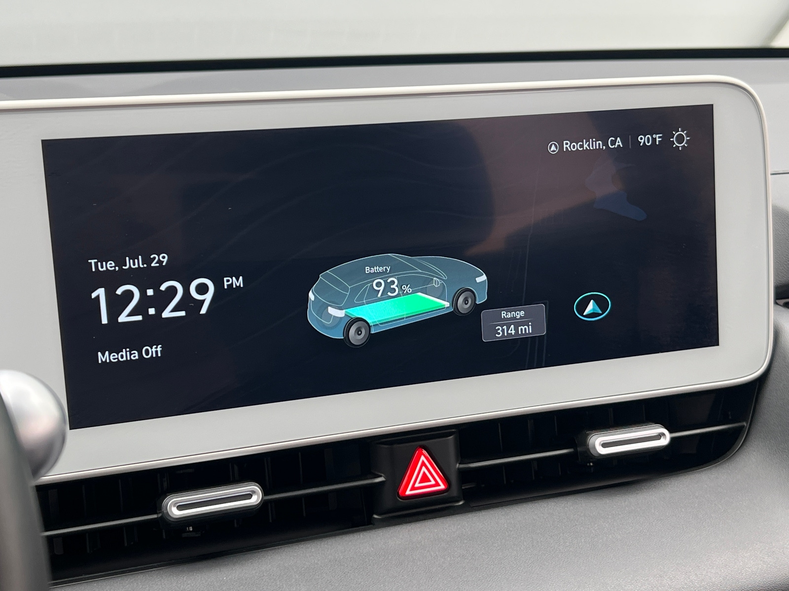 Thumbnail: 2024 Hyundai Ioniq 5 - 3