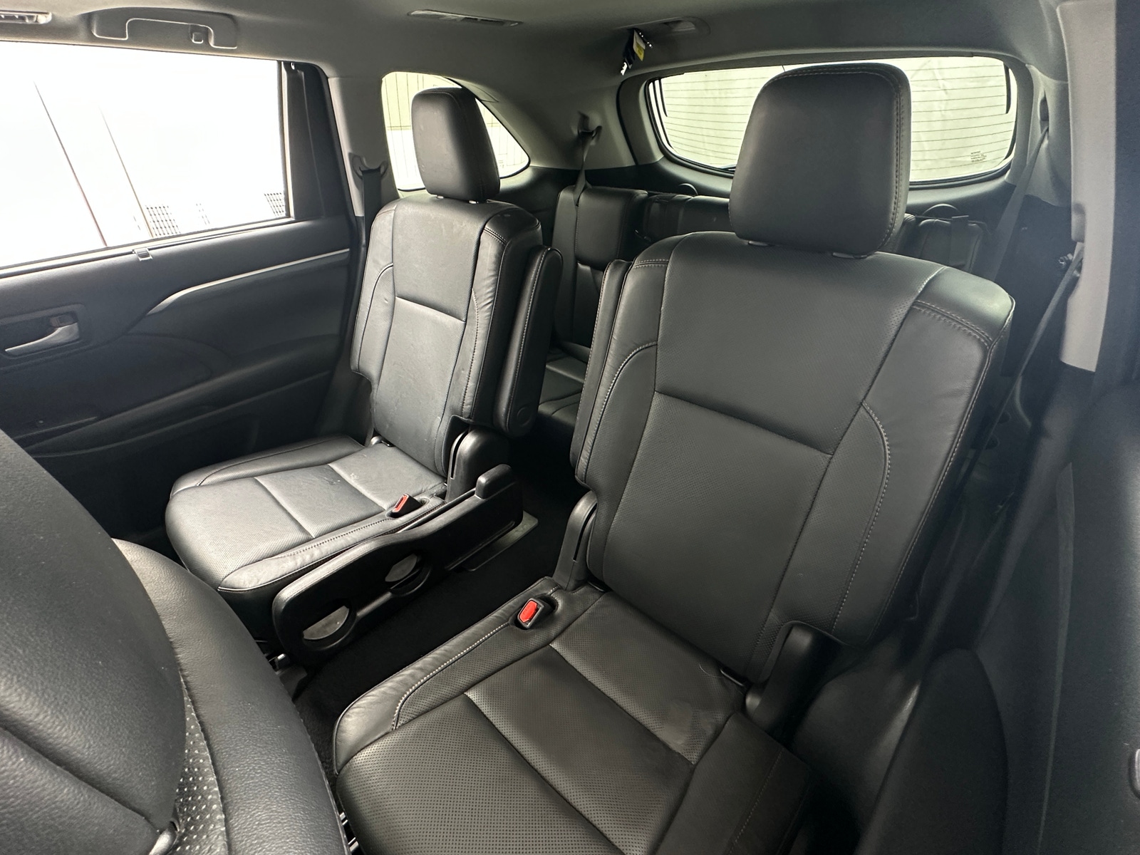Thumbnail: 2018 Toyota Highlander - 5