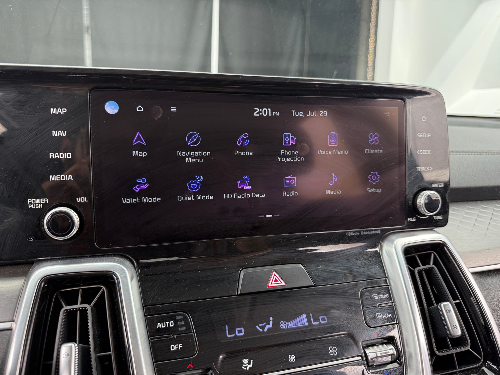 Thumbnail: 2022 Kia Sorento - 3