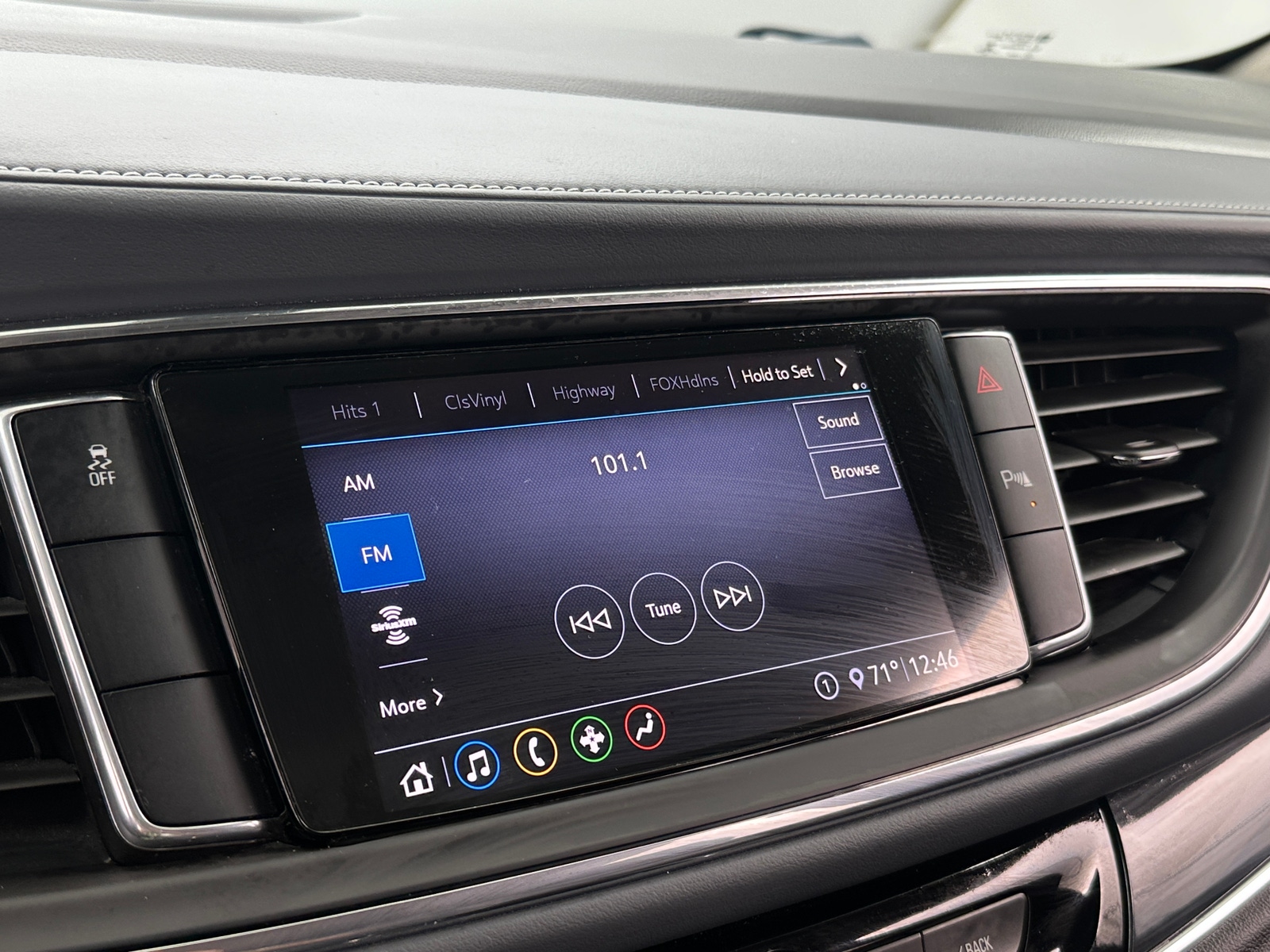 Thumbnail: 2020 Buick Enclave - 3