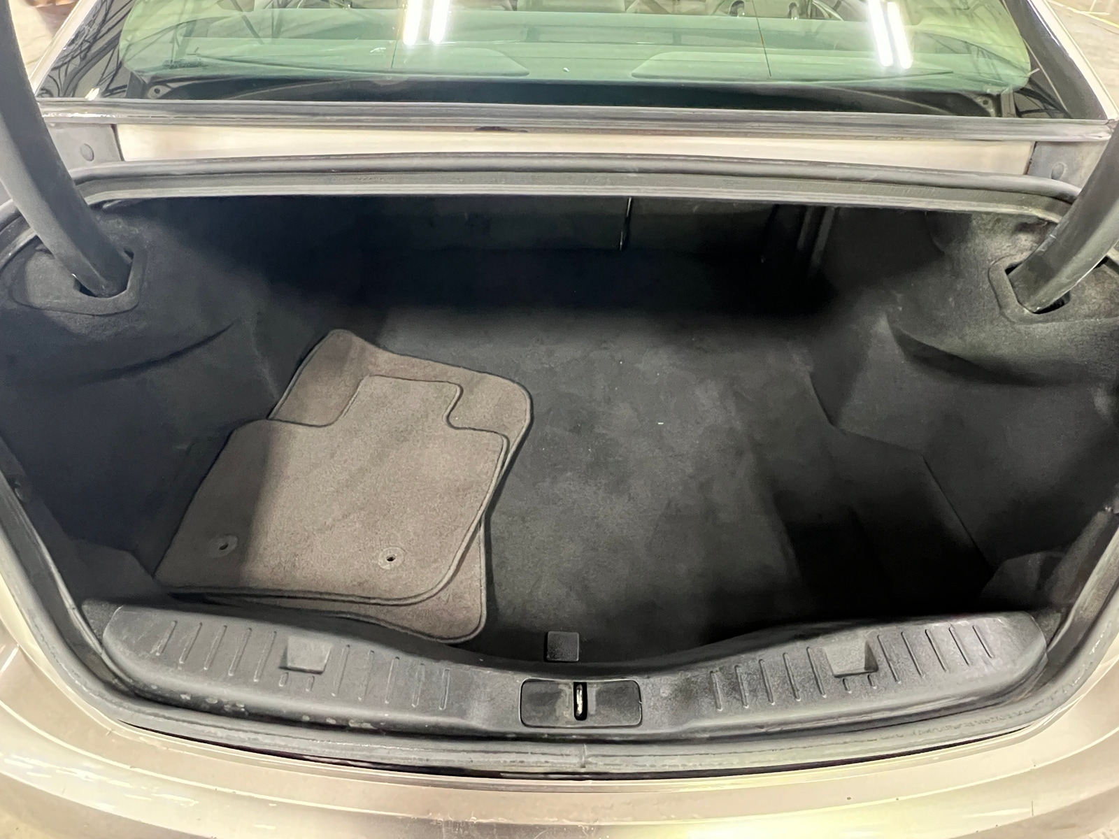Thumbnail: 2020 Lincoln MKZ - 5