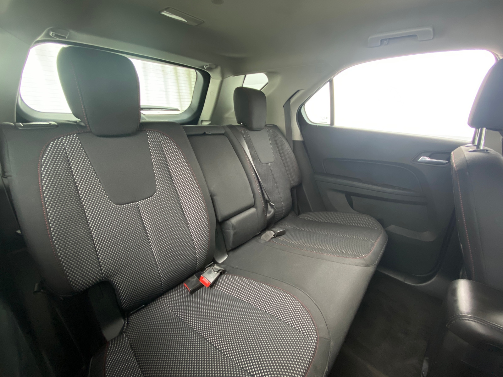 Thumbnail: 2016 Chevrolet Equinox - 6