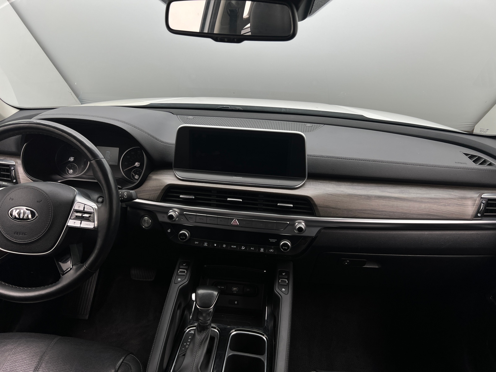 Thumbnail: 2020 Kia Telluride - 2