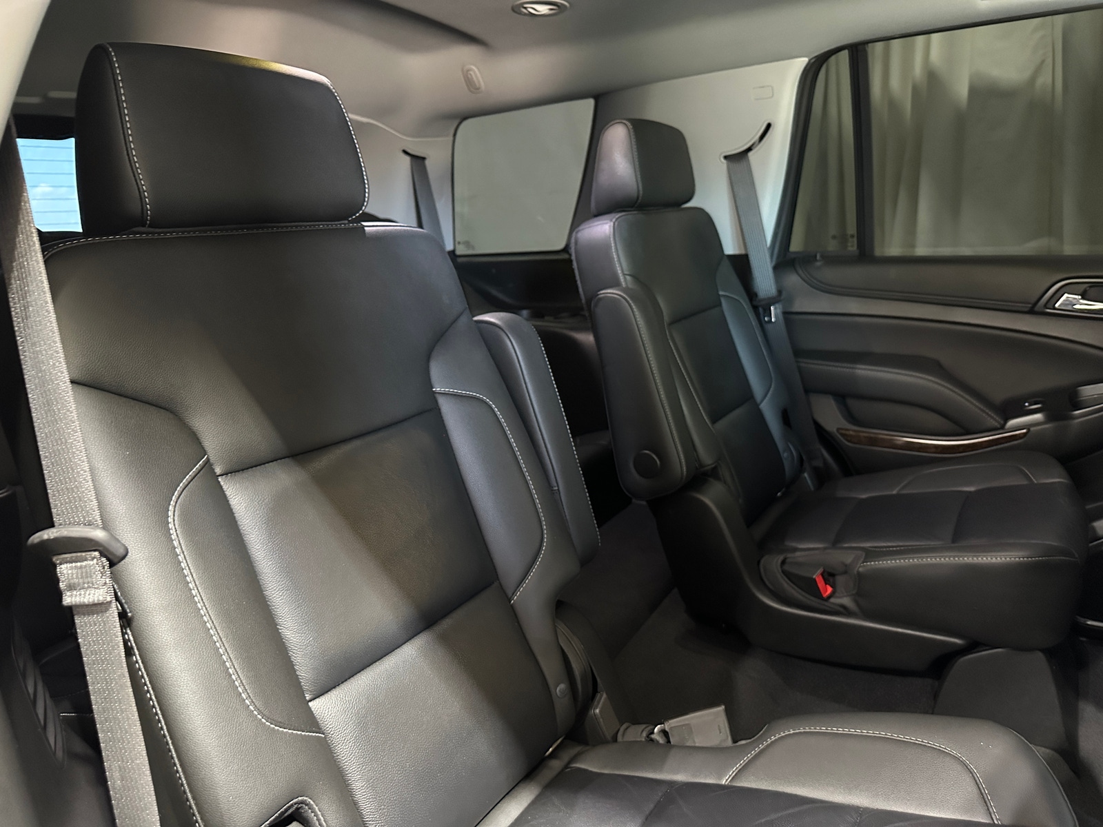 Thumbnail: 2019 Chevrolet Tahoe - 5