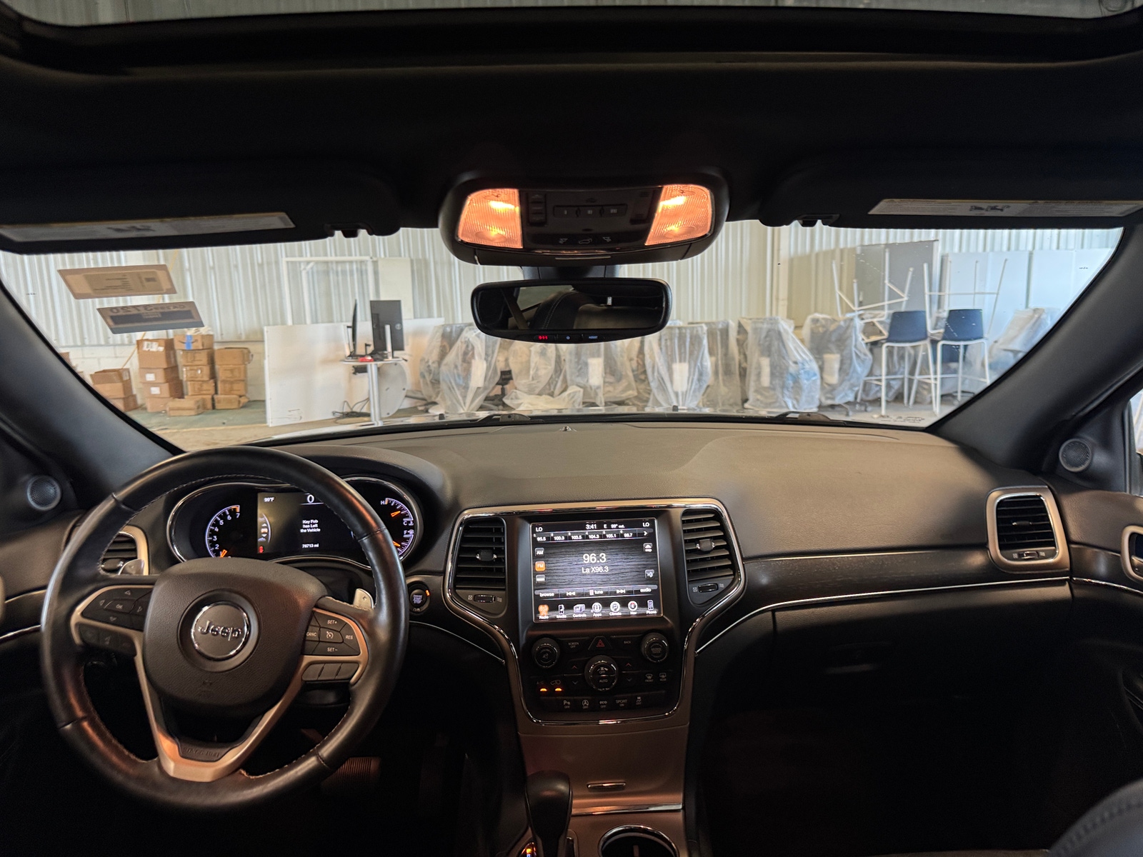 Thumbnail: 2017 Jeep Grand Cherokee - 2