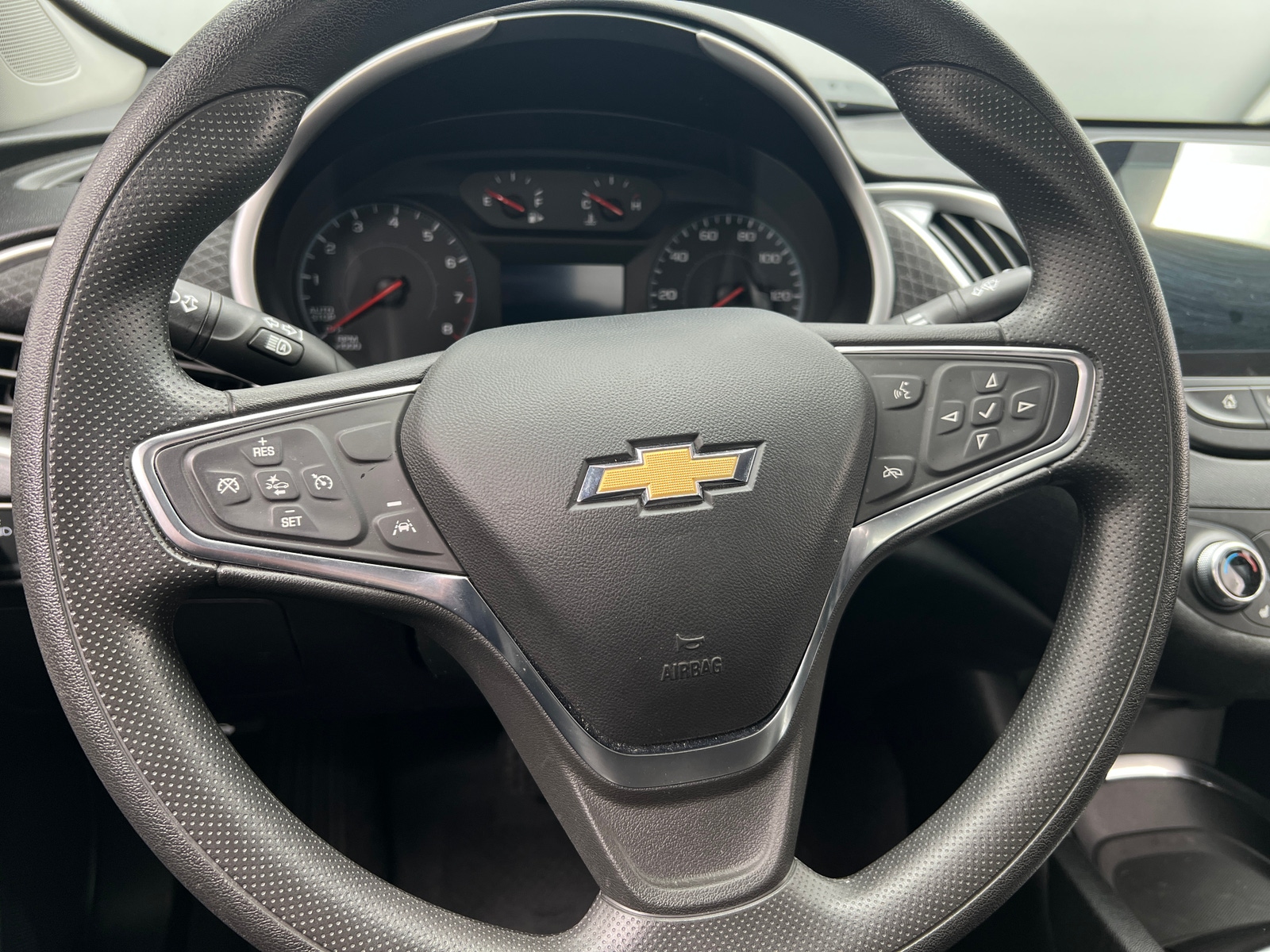 Thumbnail: 2024 Chevrolet Malibu - 5