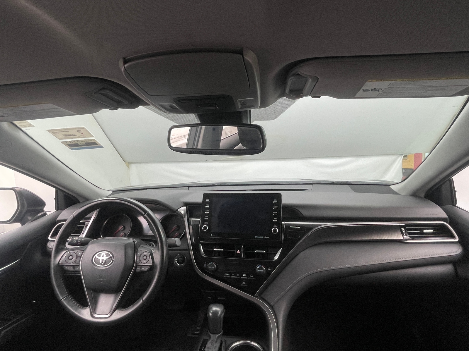 Thumbnail: 2022 Toyota Camry - 3
