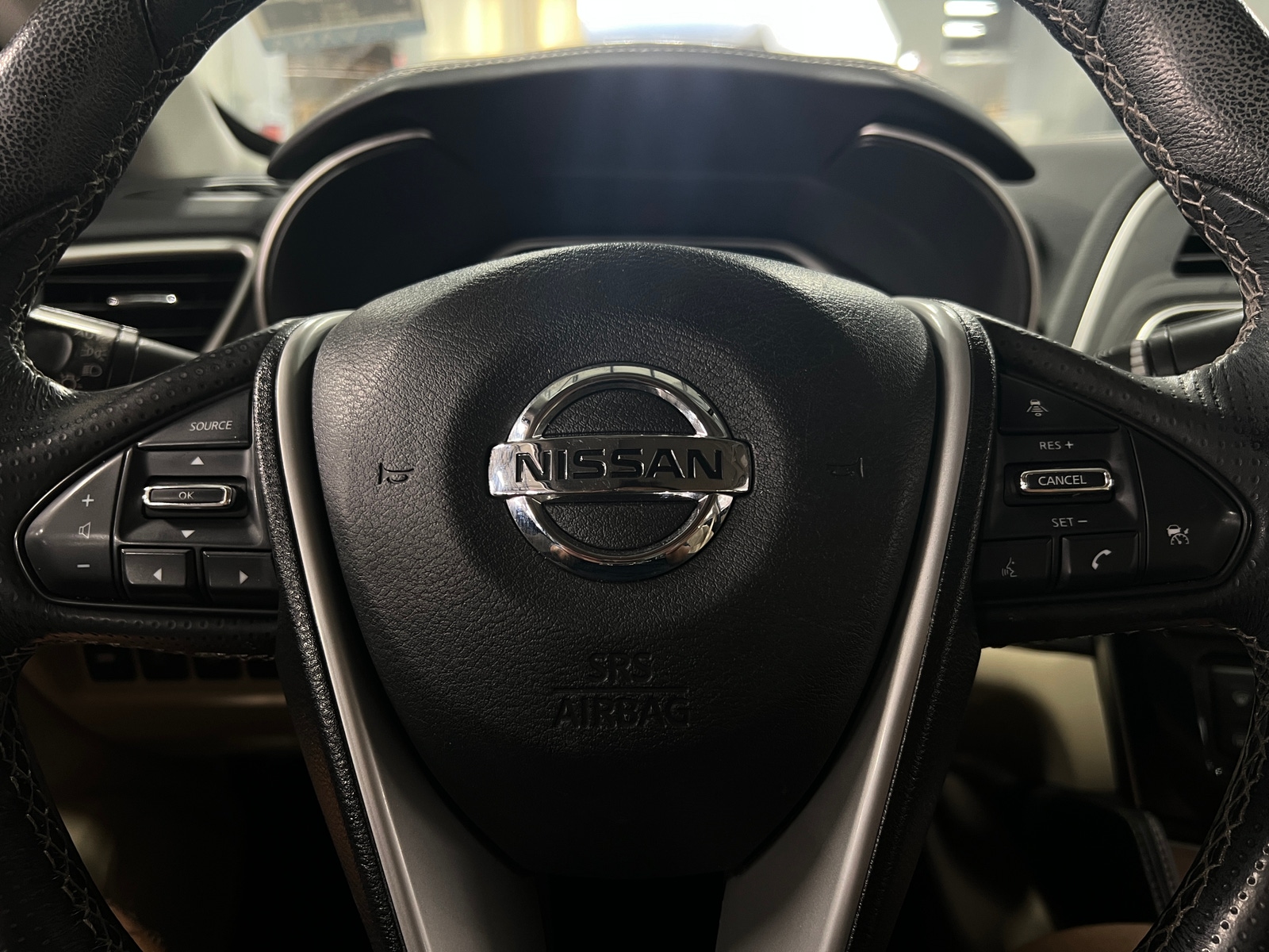 Thumbnail: 2017 Nissan Maxima - 4