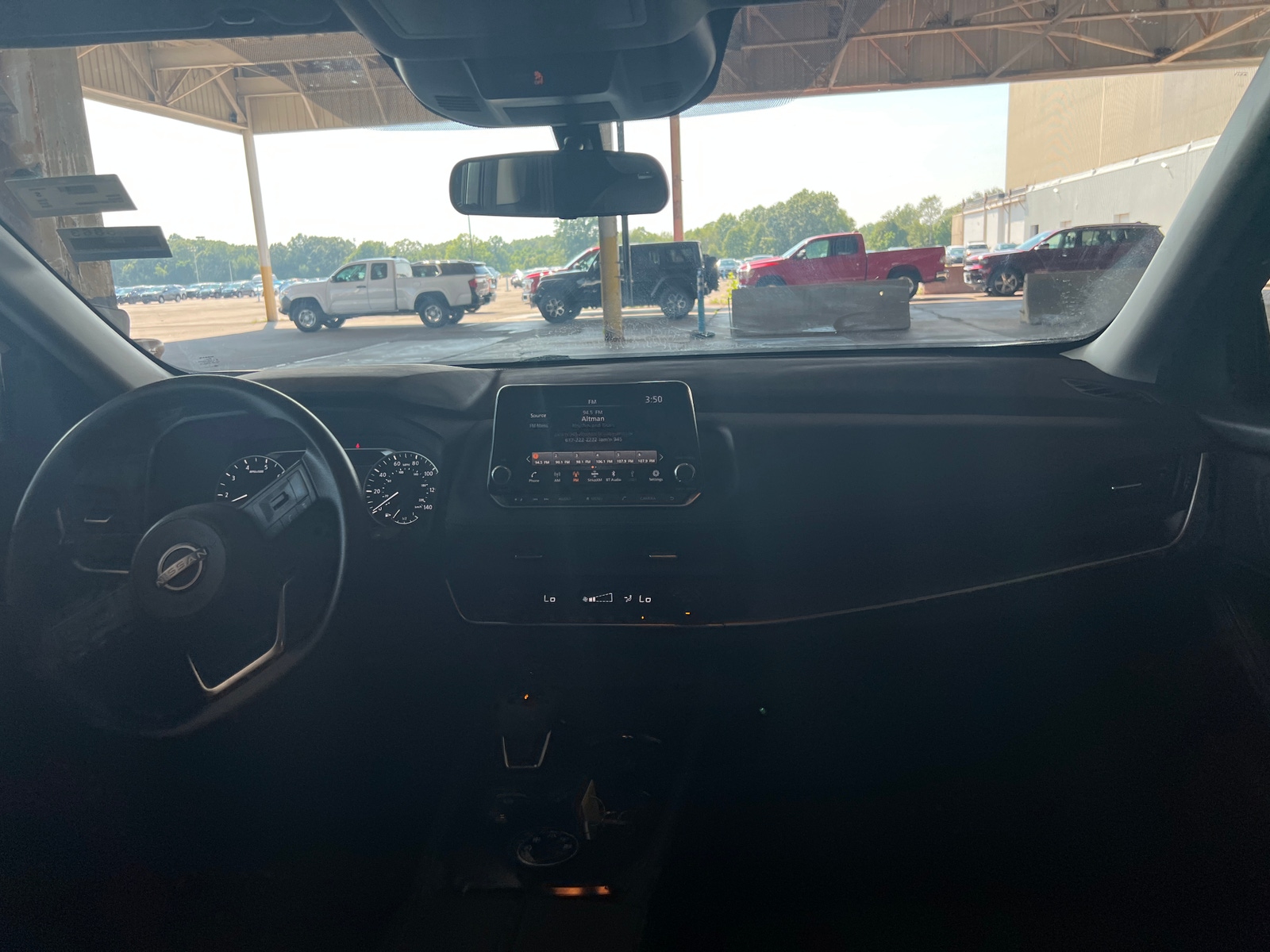 Thumbnail: 2024 Nissan Rogue - 3