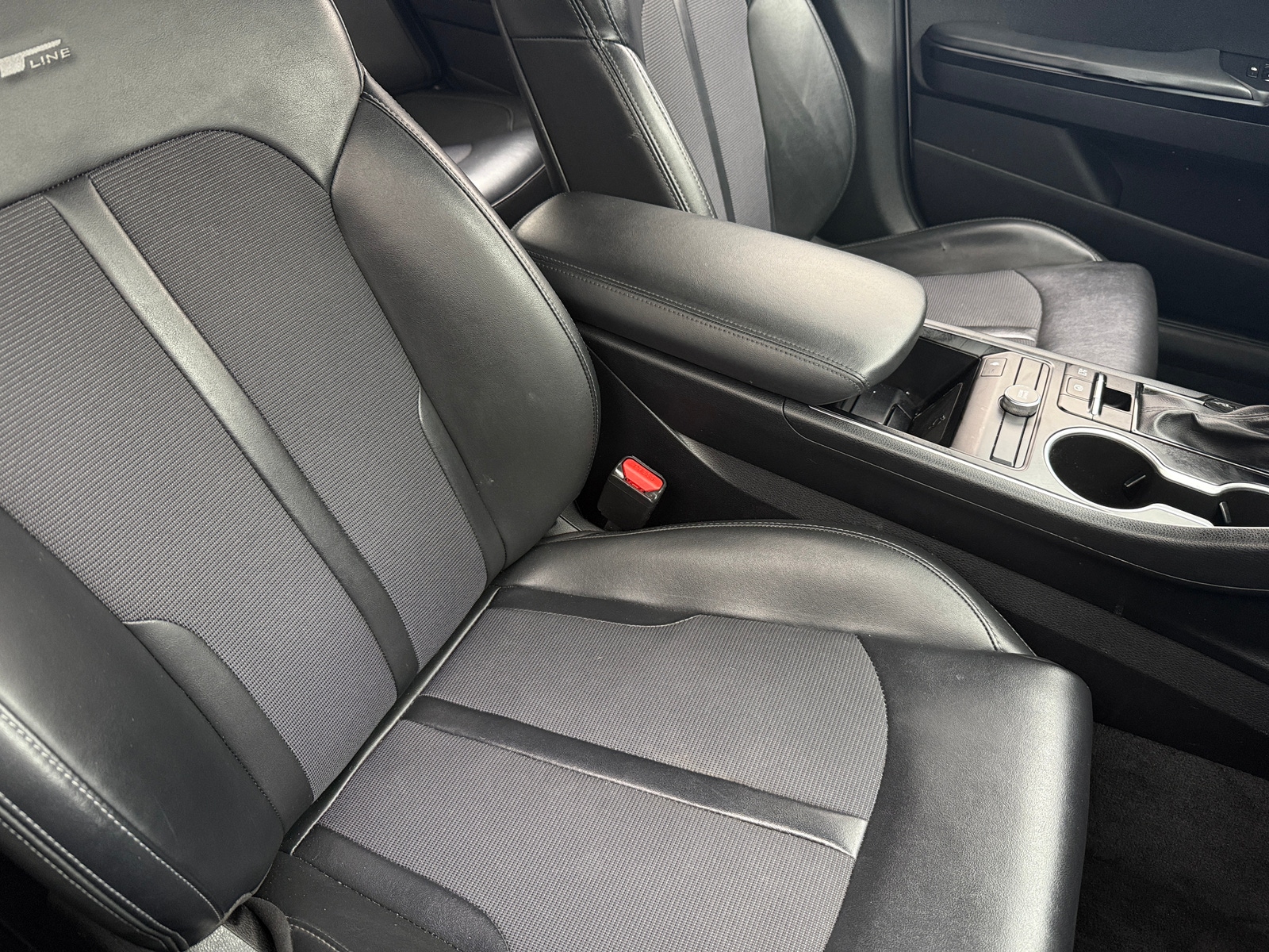 Thumbnail: 2021 Kia K5 - 2