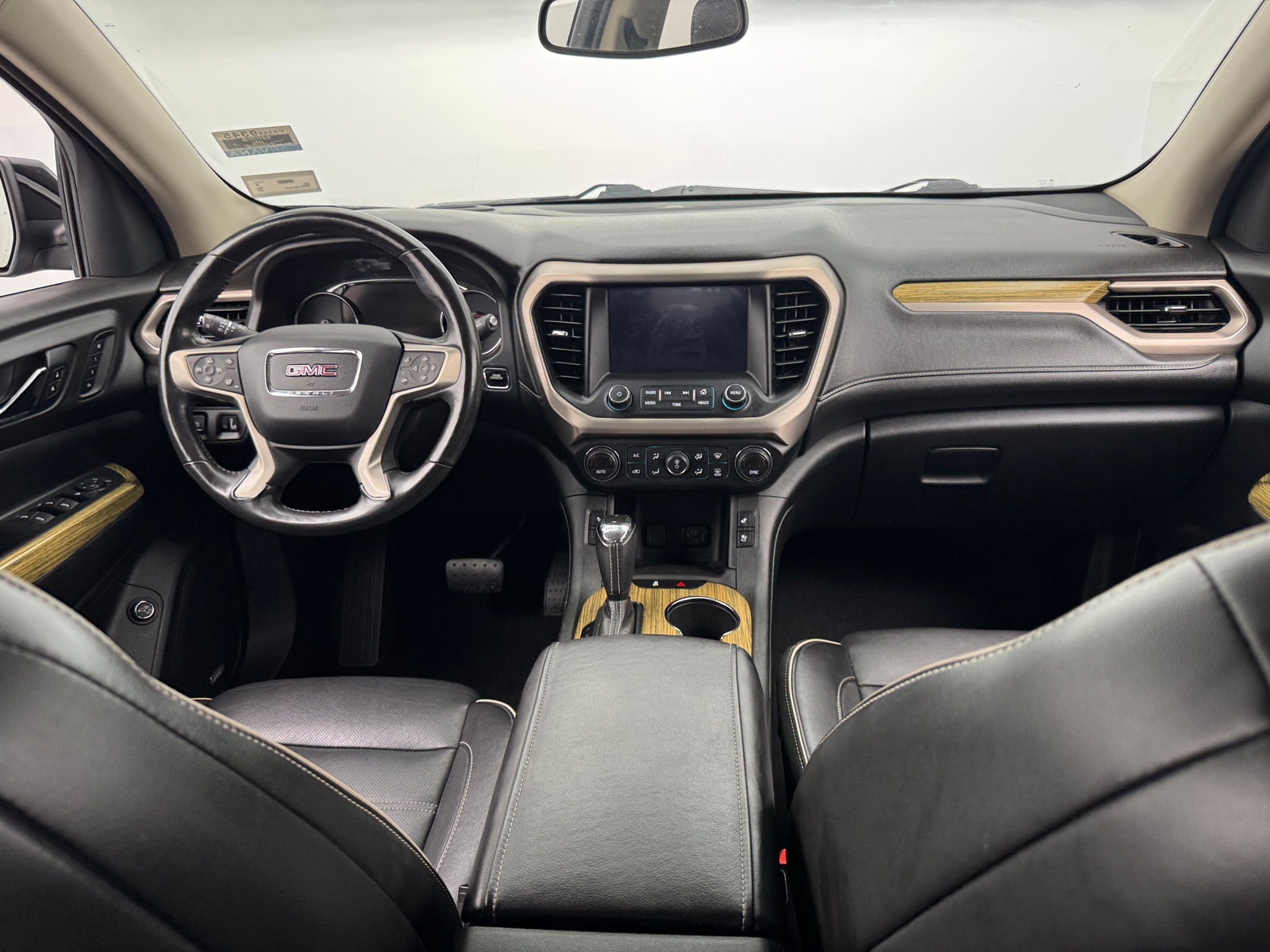 Thumbnail: 2019 GMC Acadia - 2