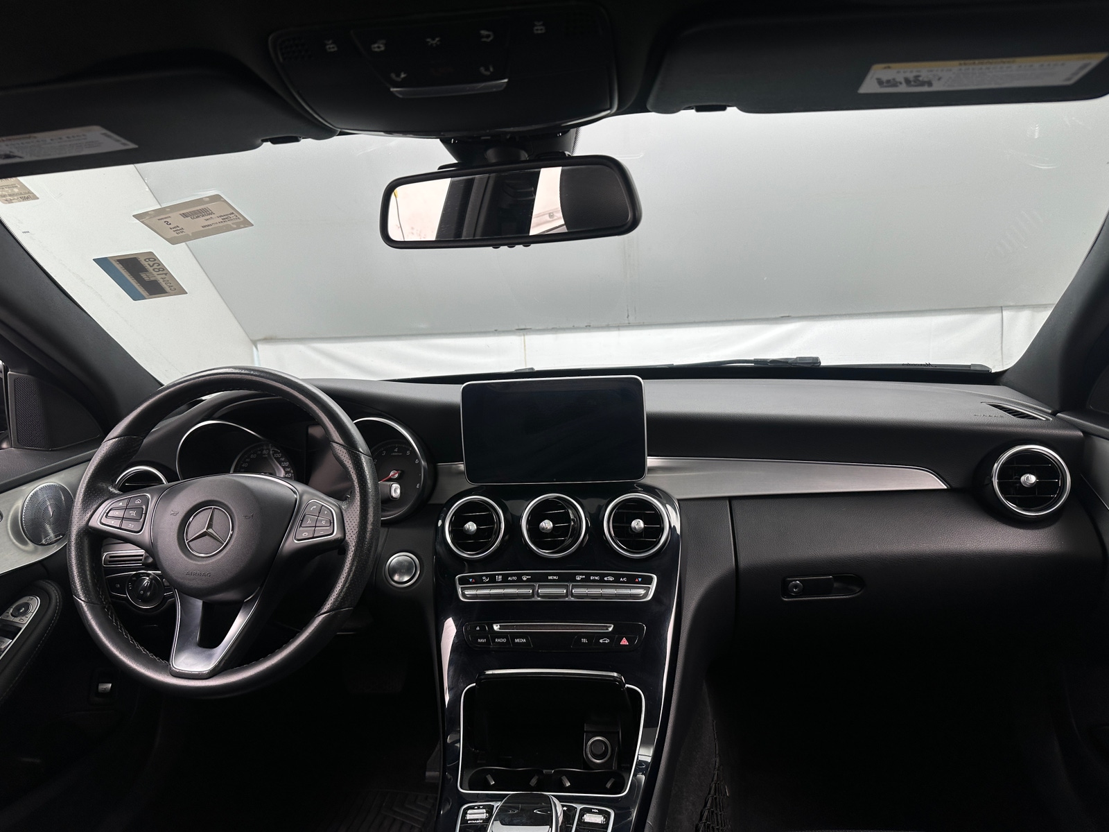 Thumbnail: 2018 Mercedes-Benz C-Class - 2