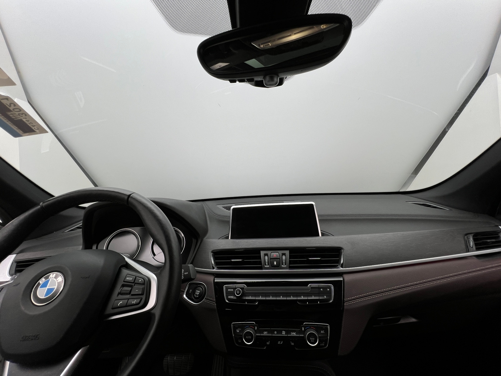 Thumbnail: 2021 BMW X1 - 2