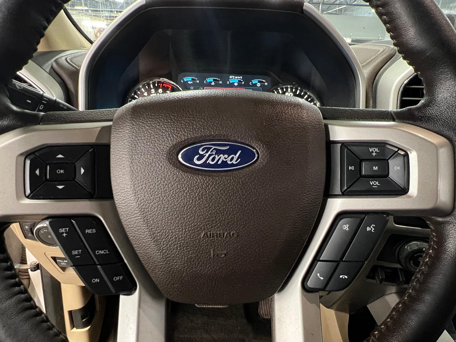 Thumbnail: 2019 Ford Econoline - 4