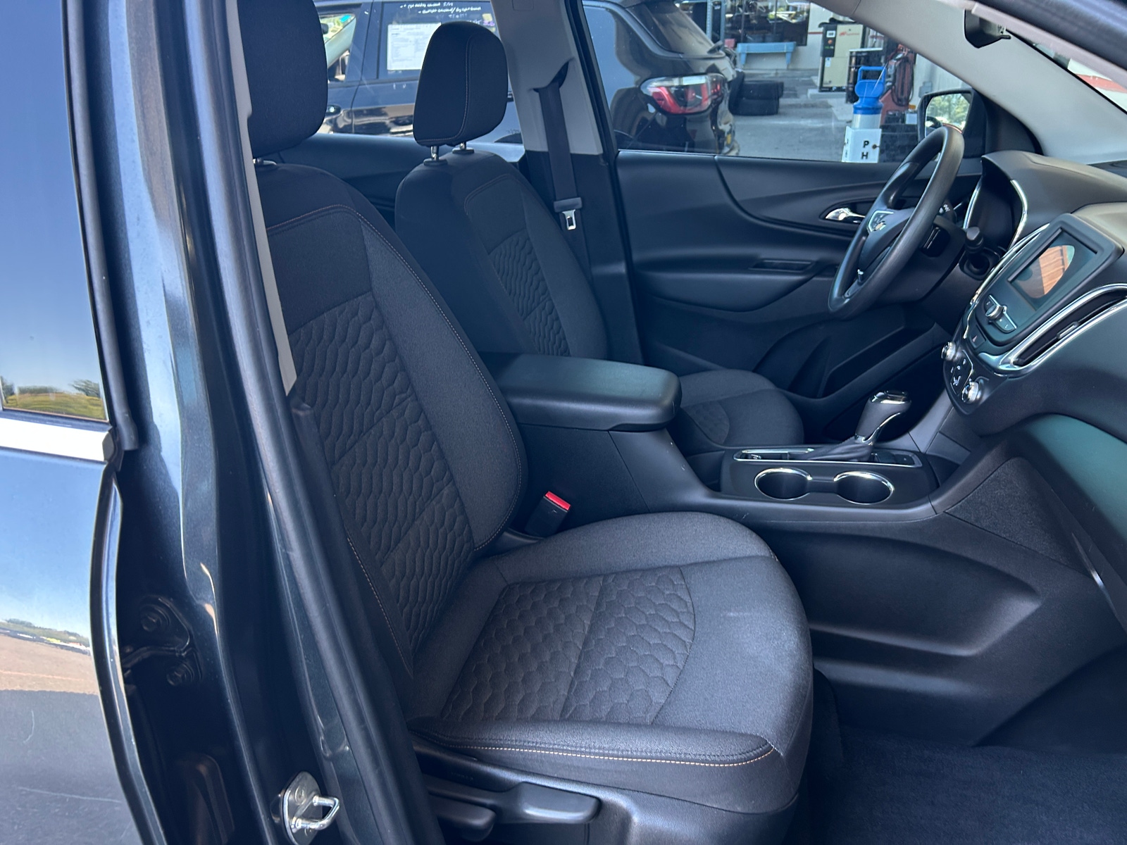 Thumbnail: 2020 Chevrolet Equinox - 2