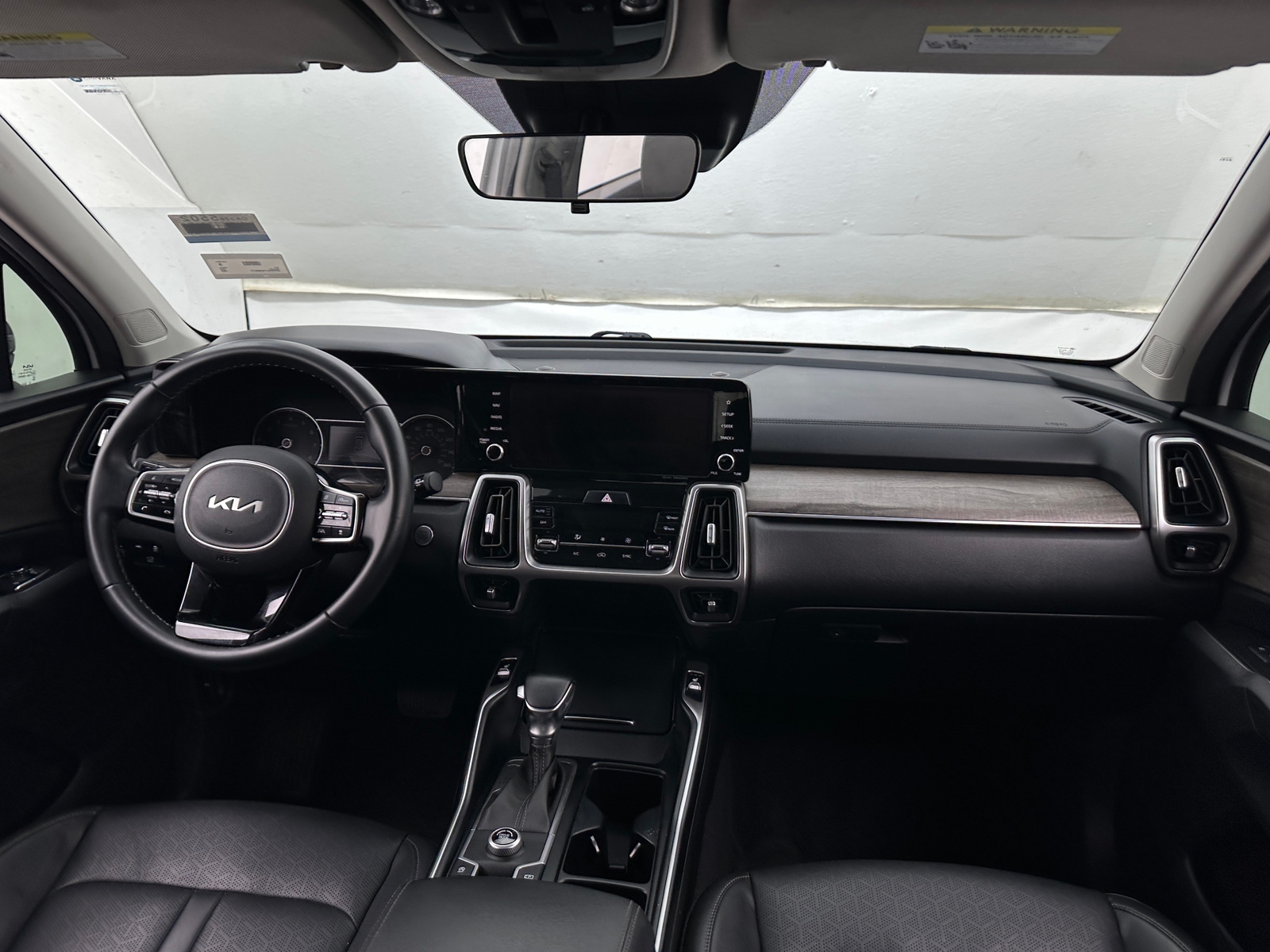 Thumbnail: 2022 Kia Sorento - 2