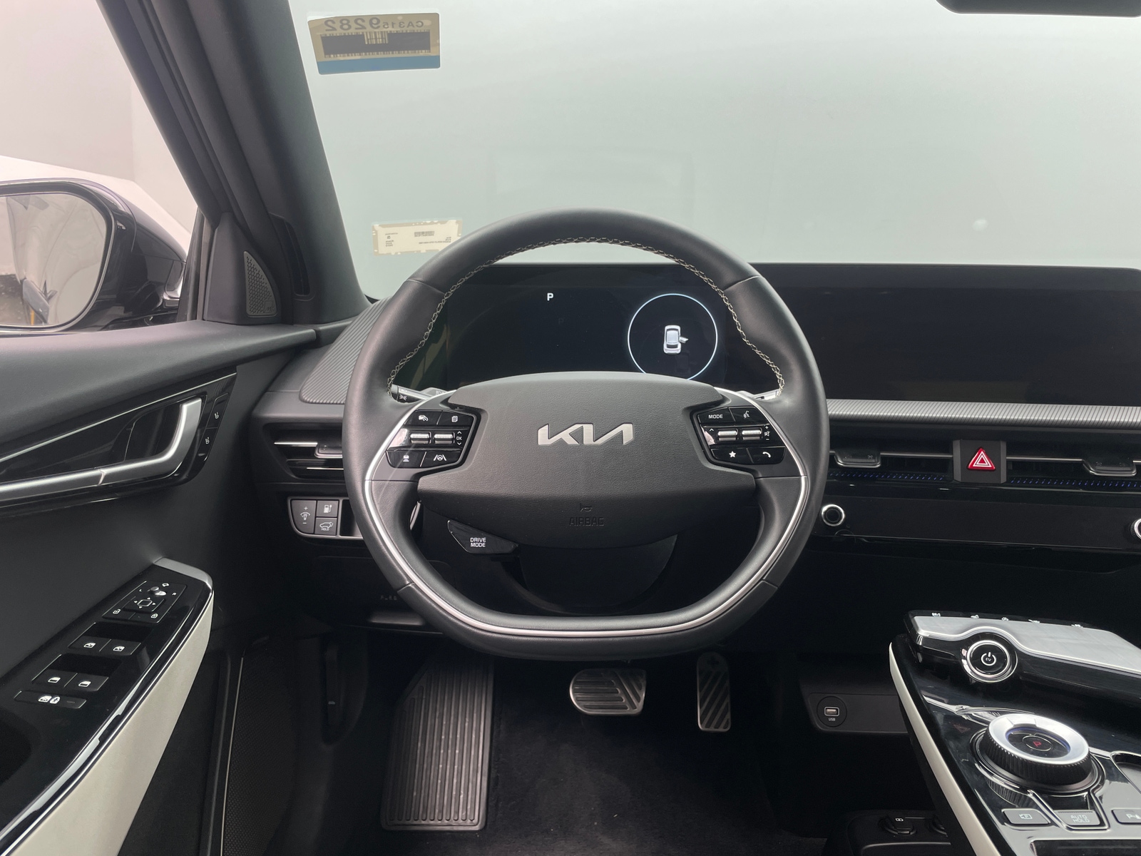 Thumbnail: 2023 Kia EV6 - 4