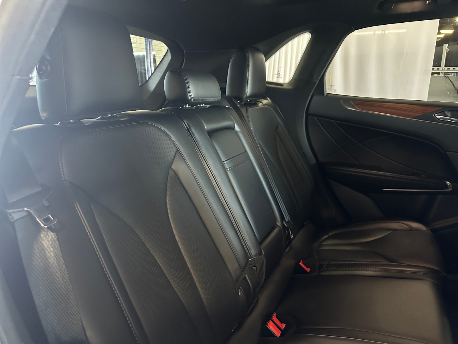 Thumbnail: 2017 Lincoln MKC - 5