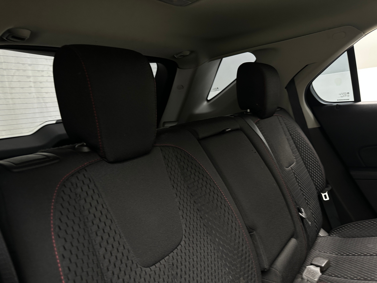 Thumbnail: 2015 Chevrolet Equinox - 6