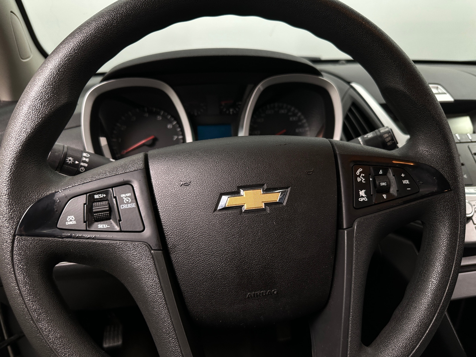 Thumbnail: 2015 Chevrolet Equinox - 5